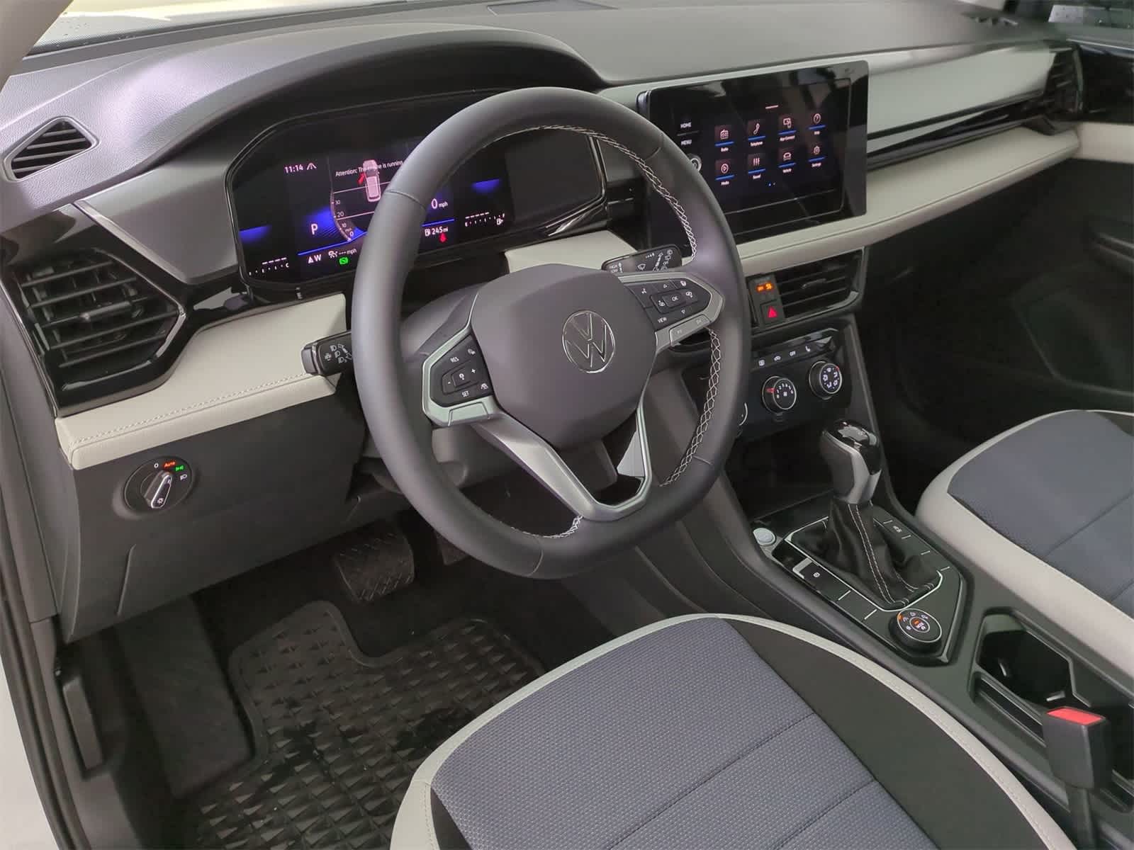 Thumbnail: 2025 Volkswagen Taos - 2