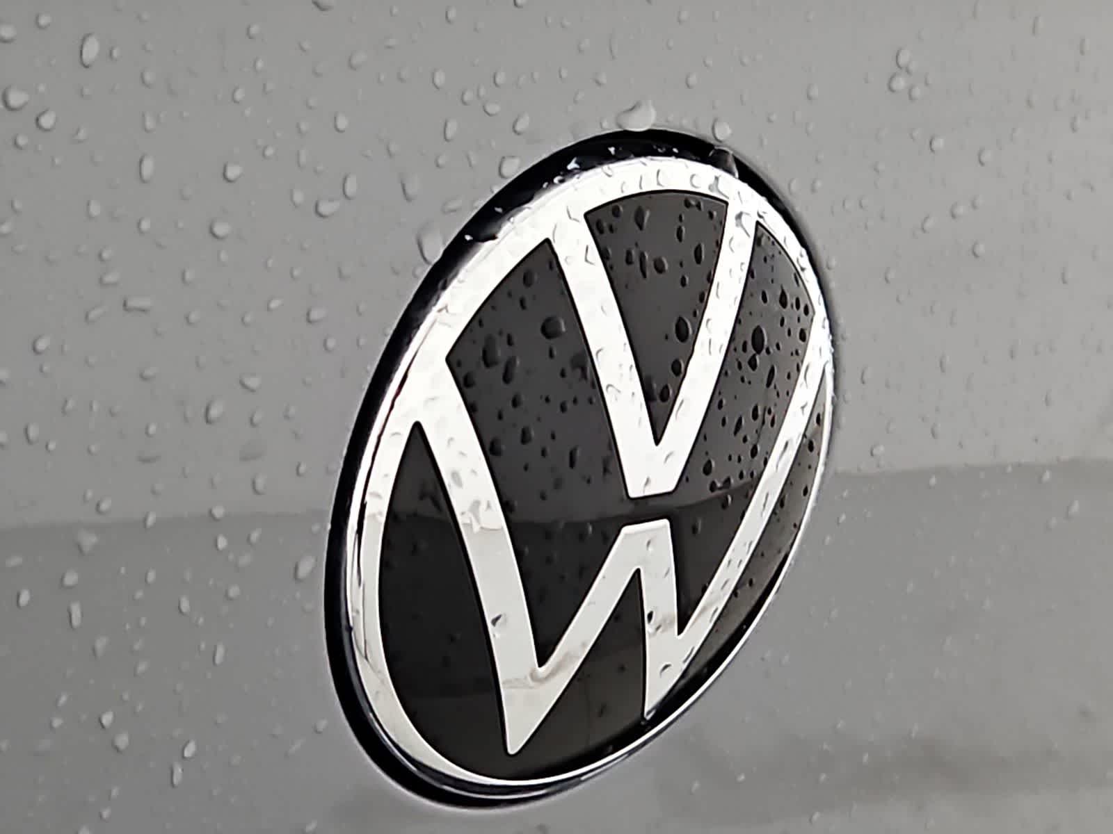 Thumbnail: 2026 Volkswagen Golf - 11