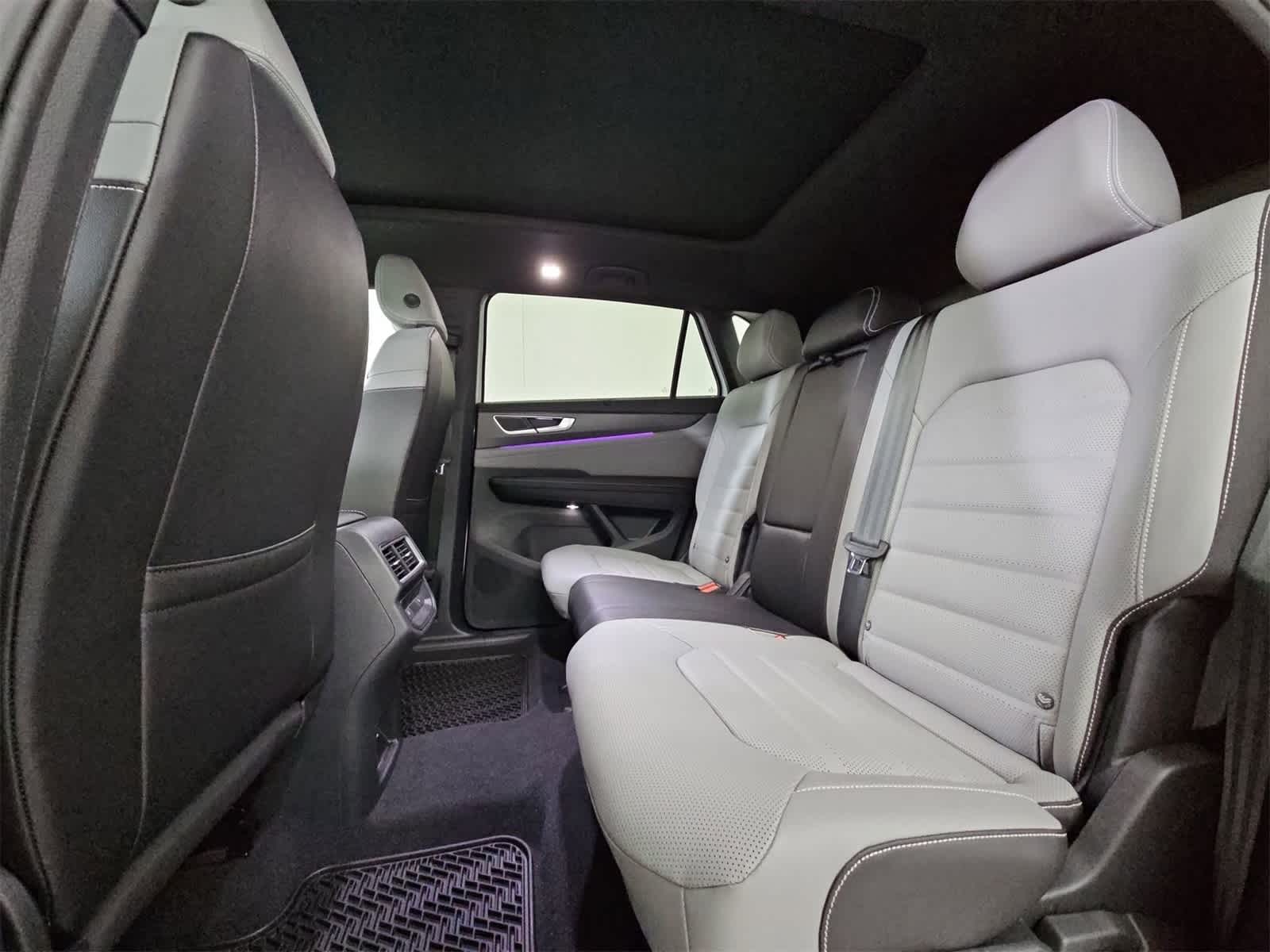 Thumbnail: 2025 Volkswagen Atlas - 20