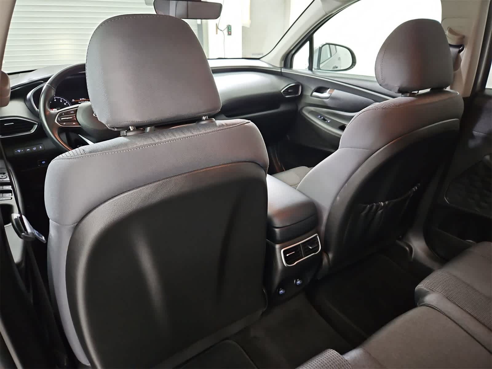 Thumbnail: 2023 Hyundai Santa Fe - 18