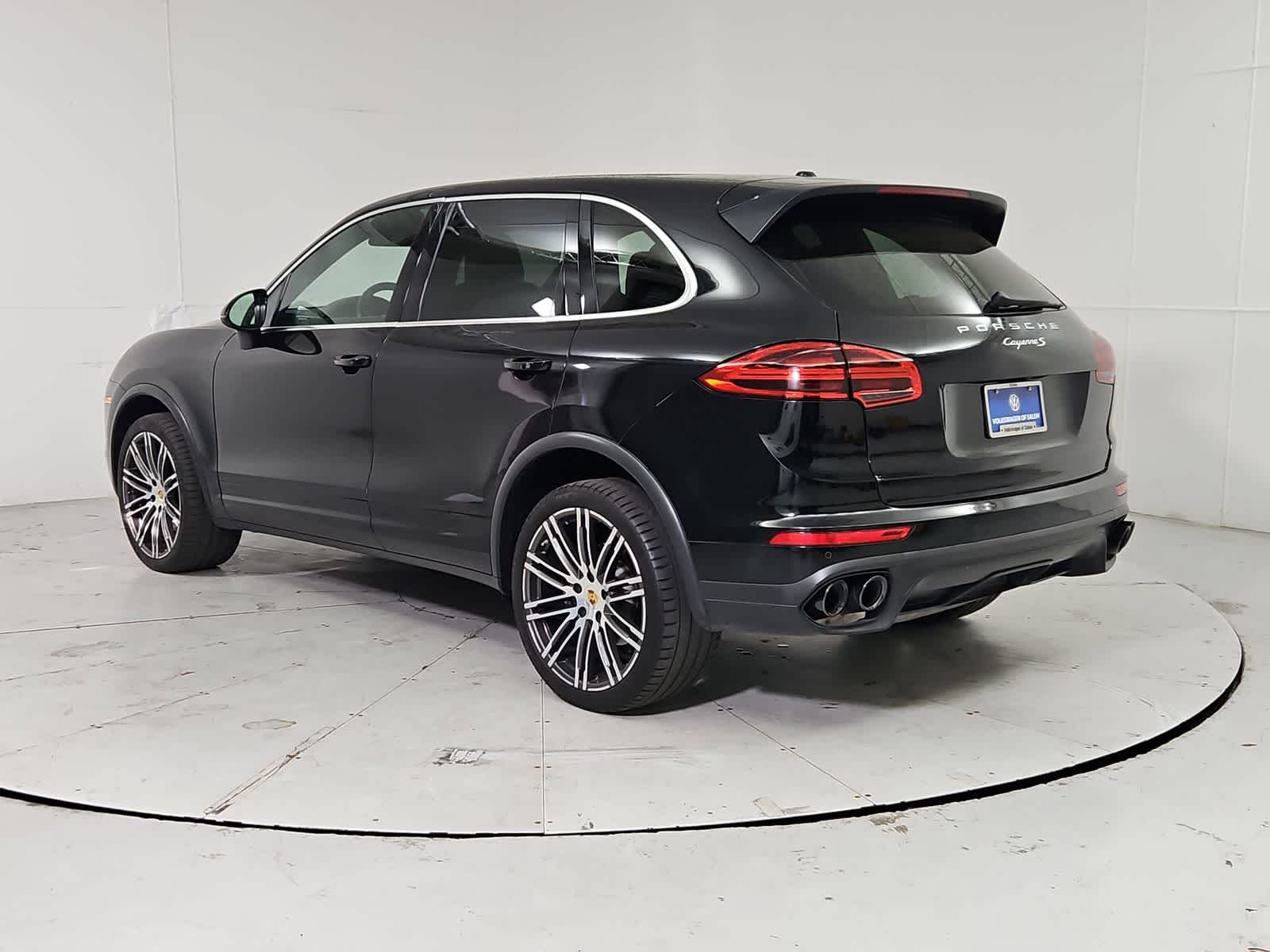 Thumbnail: 2018 Porsche Cayenne - 4