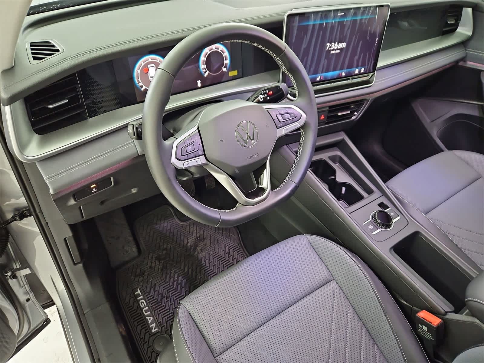 Thumbnail: 2025 Volkswagen Tiguan - 2