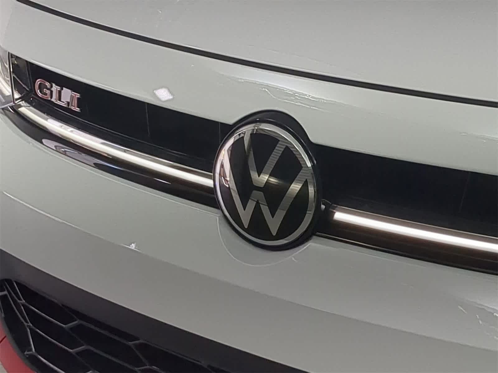 Thumbnail: 2025 Volkswagen Jetta - 10