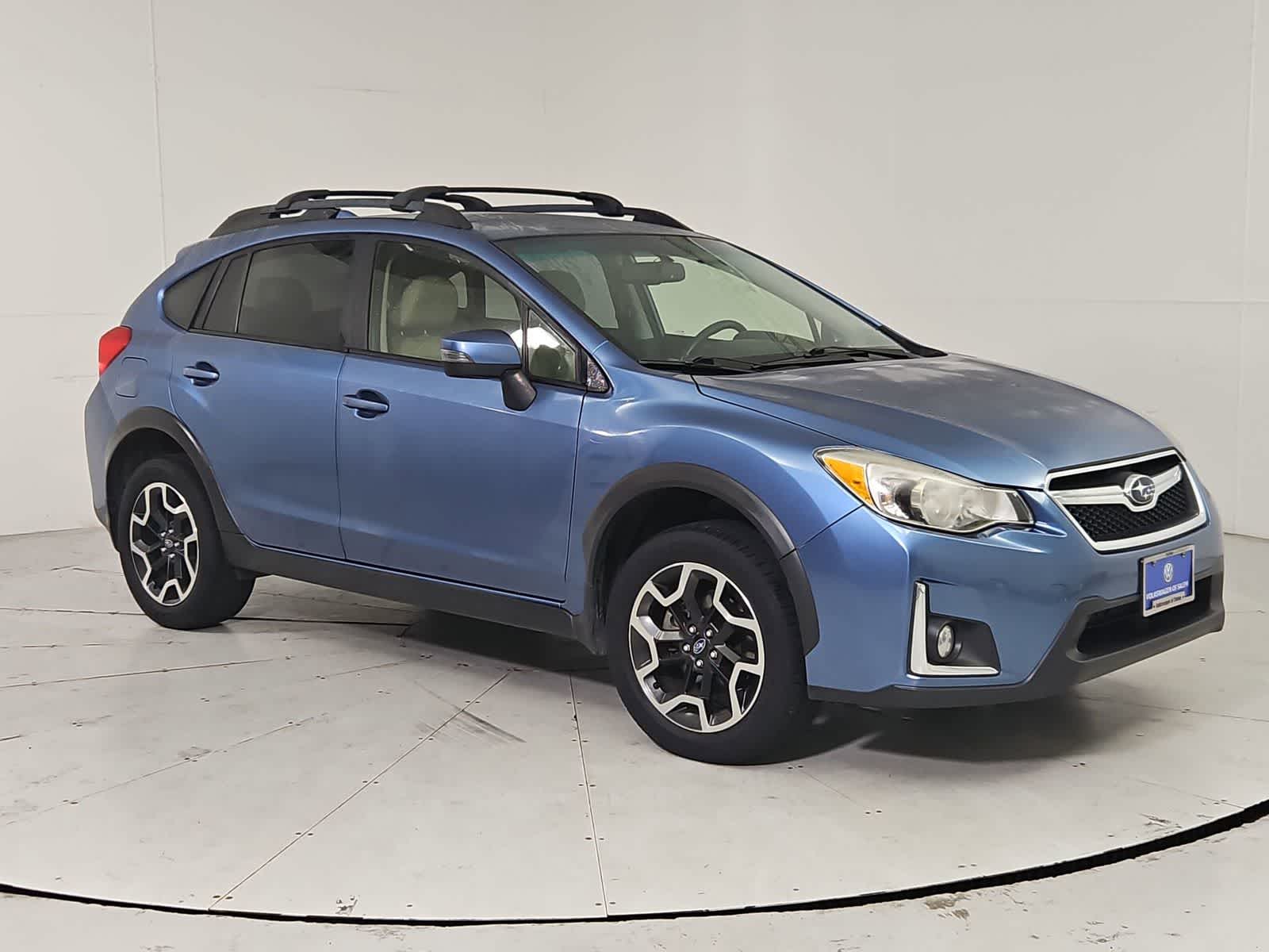 Thumbnail: 2016 Subaru Crosstrek - 8