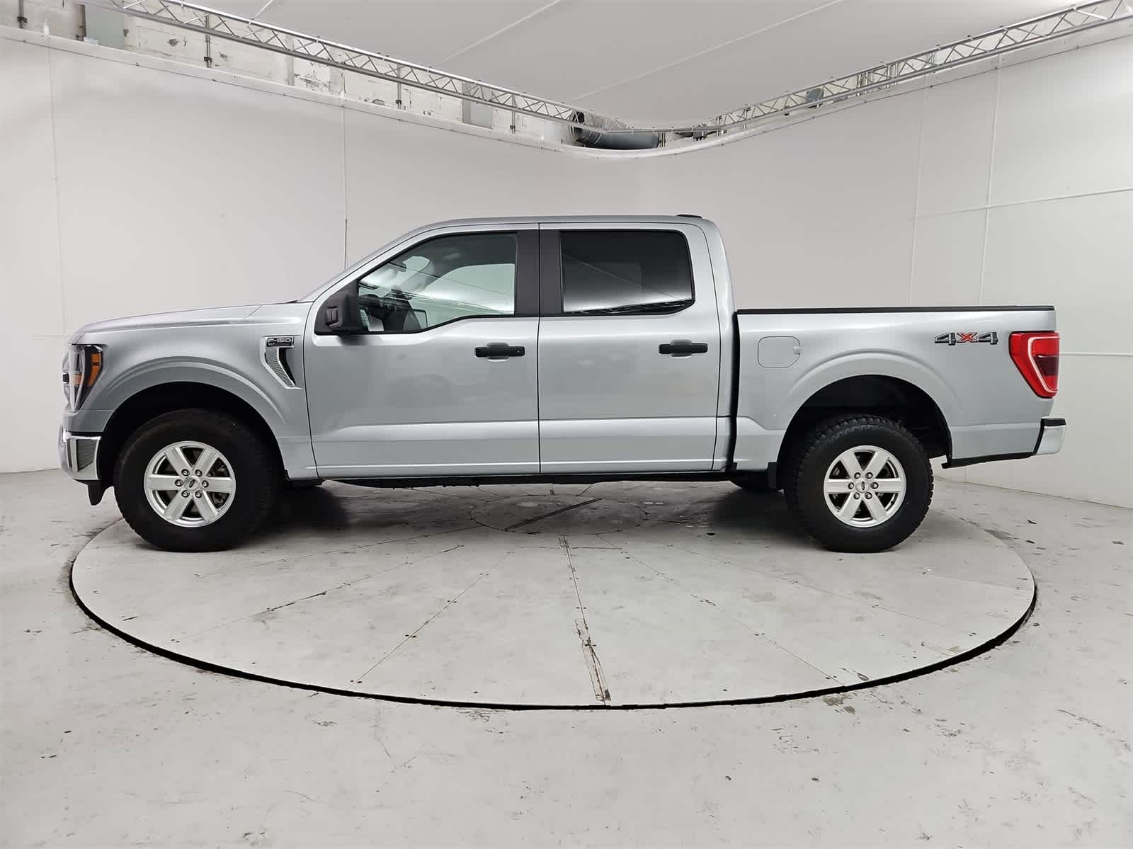 2023 Ford F-150 photo 3