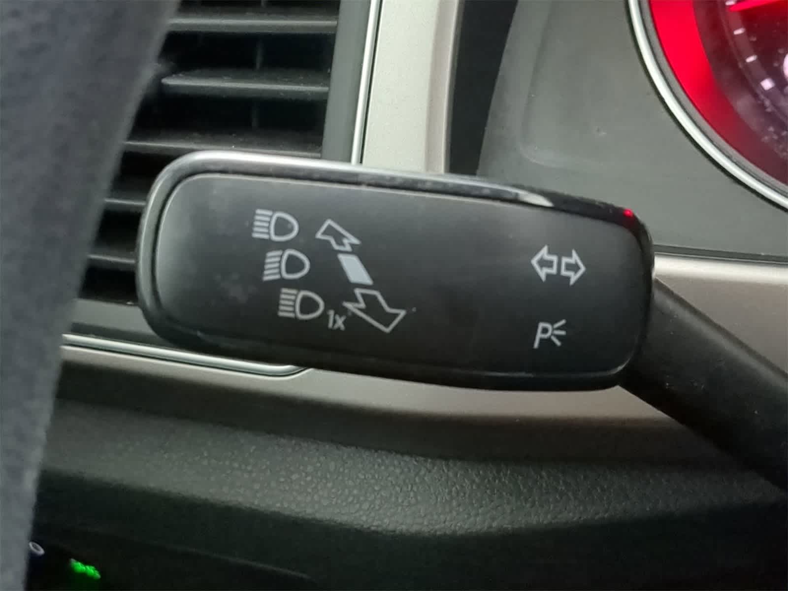 Thumbnail: 2018 Volkswagen Atlas - 25