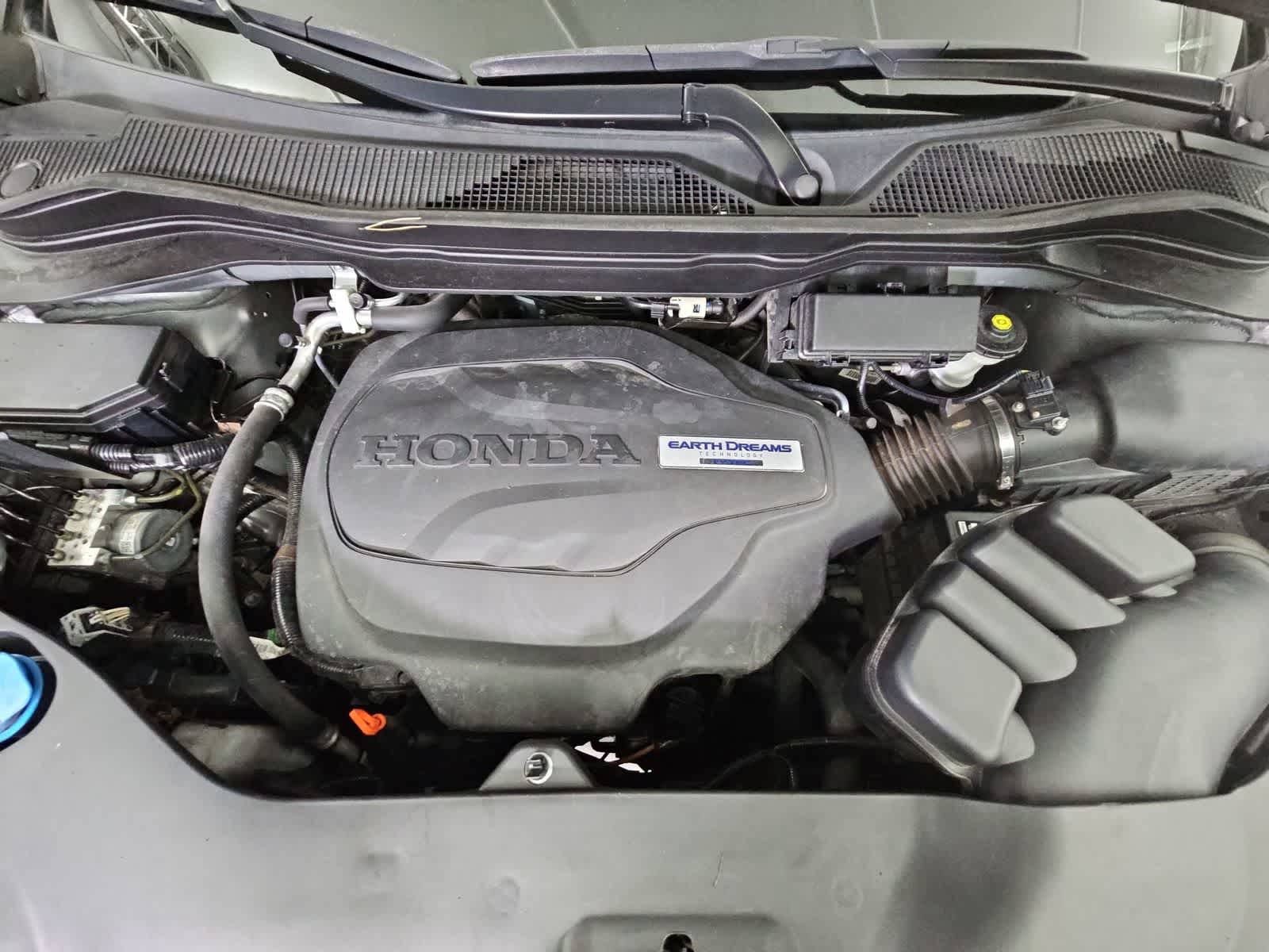 Thumbnail: 2019 Honda Ridgeline - 14