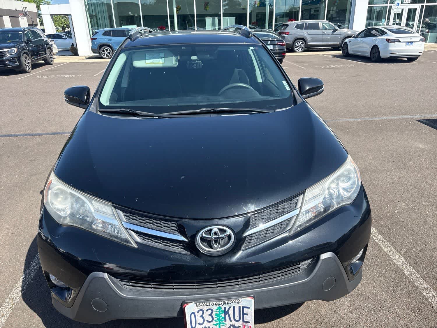 Thumbnail: 2015 Toyota RAV4 - 9