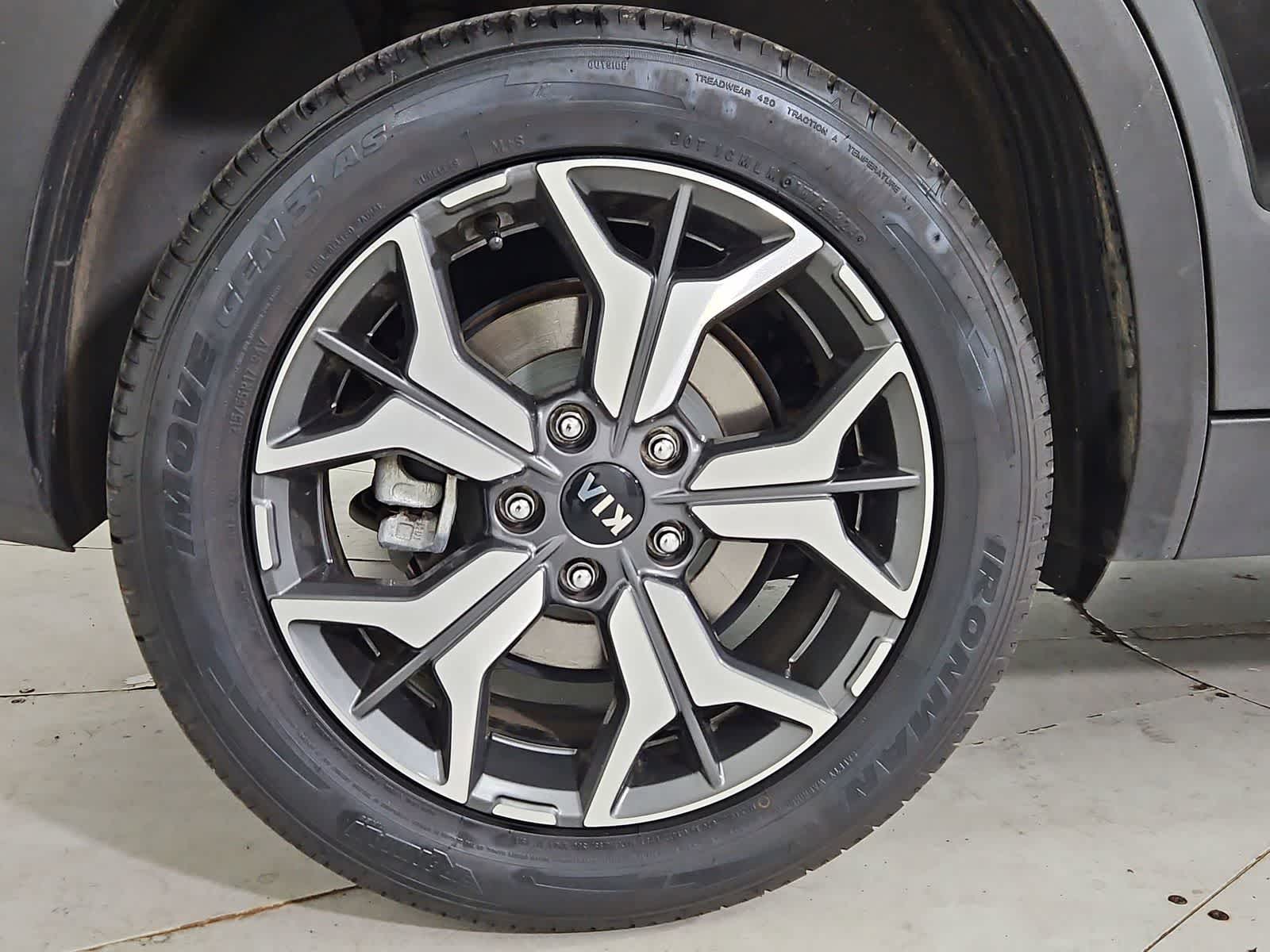 Thumbnail: 2021 Kia Seltos - 13