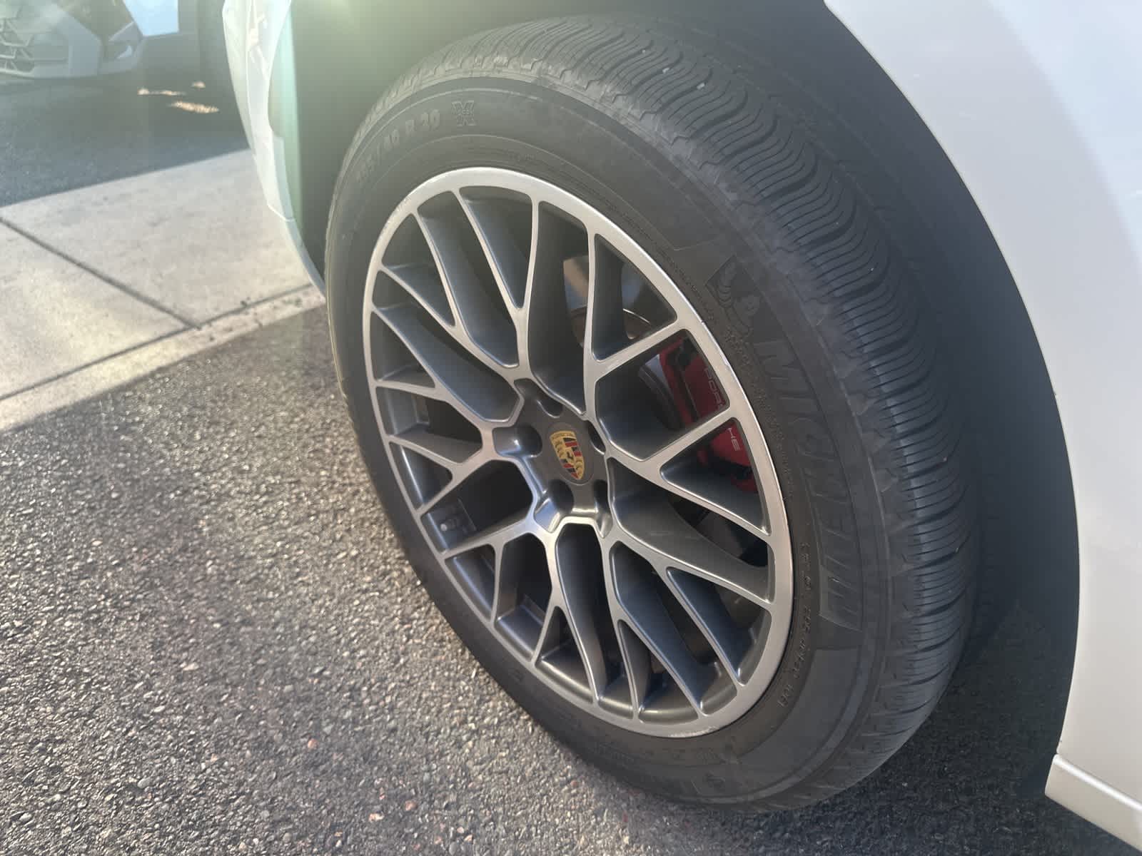 Thumbnail: 2015 Porsche Macan - 5