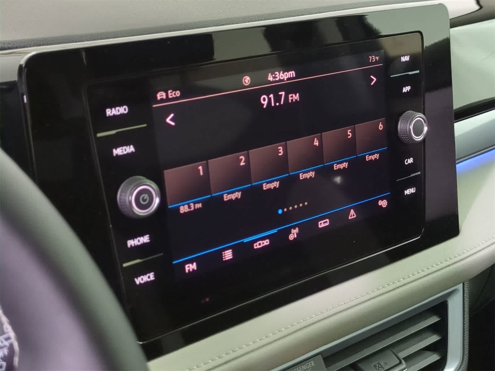 Thumbnail: 2025 Volkswagen Taos - 28