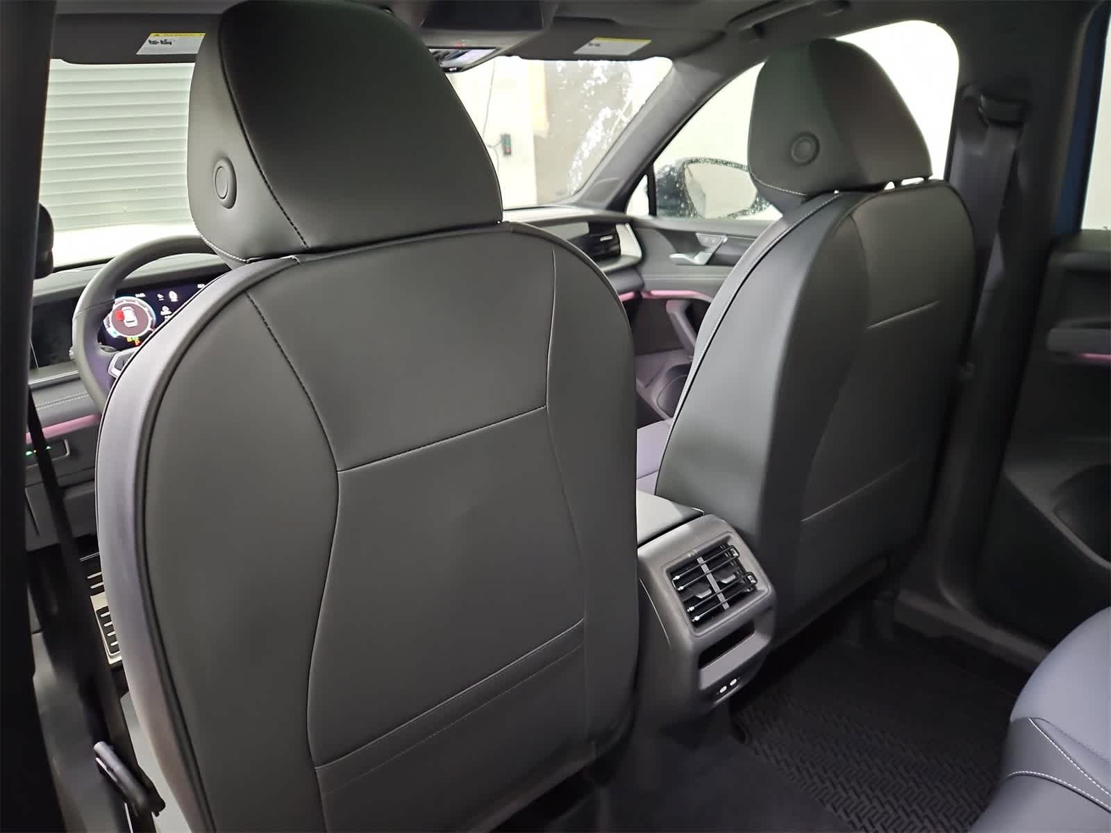 Thumbnail: 2026 Volkswagen Tiguan - 18