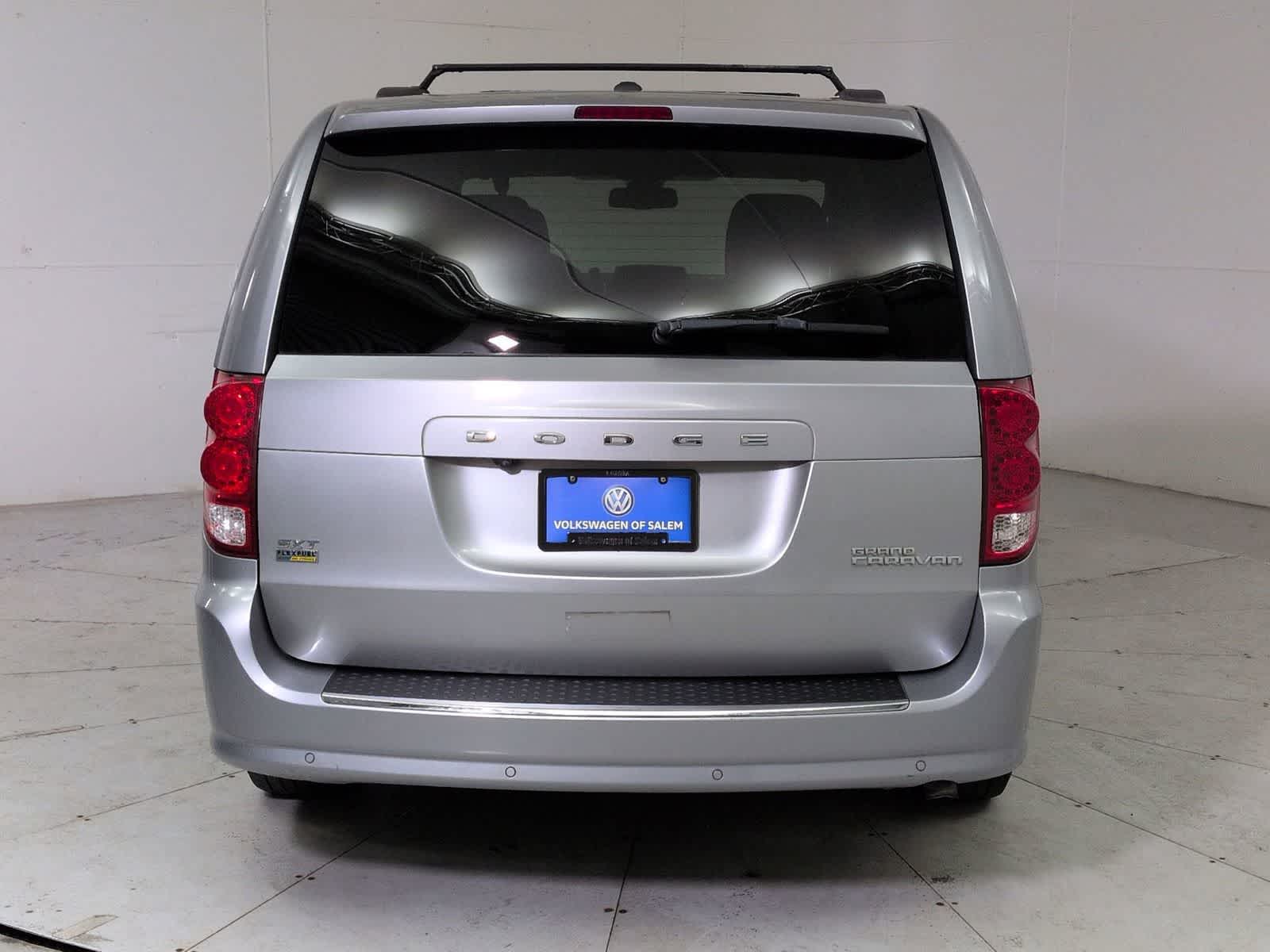 Thumbnail: 2019 Dodge Grand Caravan - 5