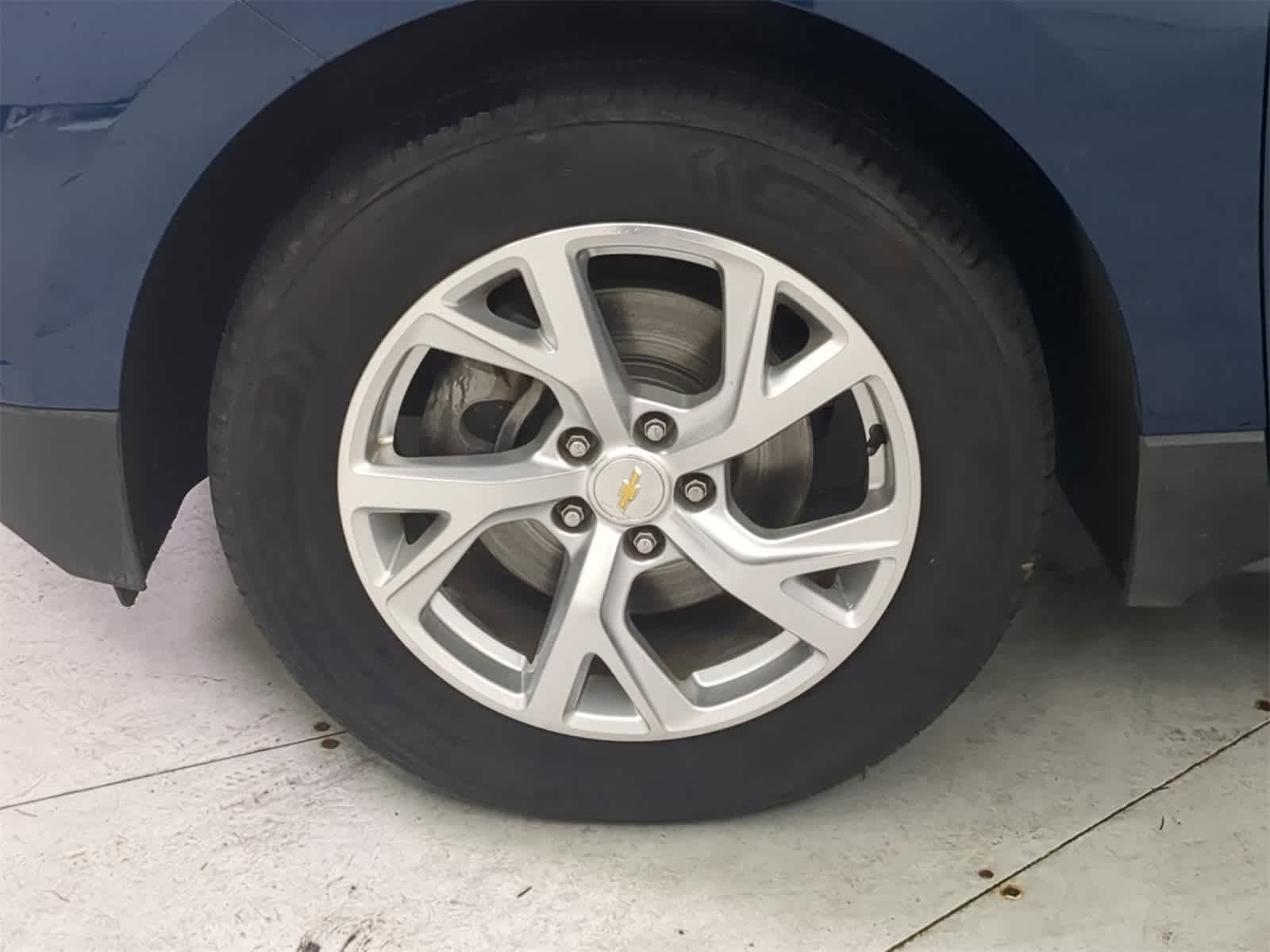 Thumbnail: 2019 Chevrolet Equinox - 12