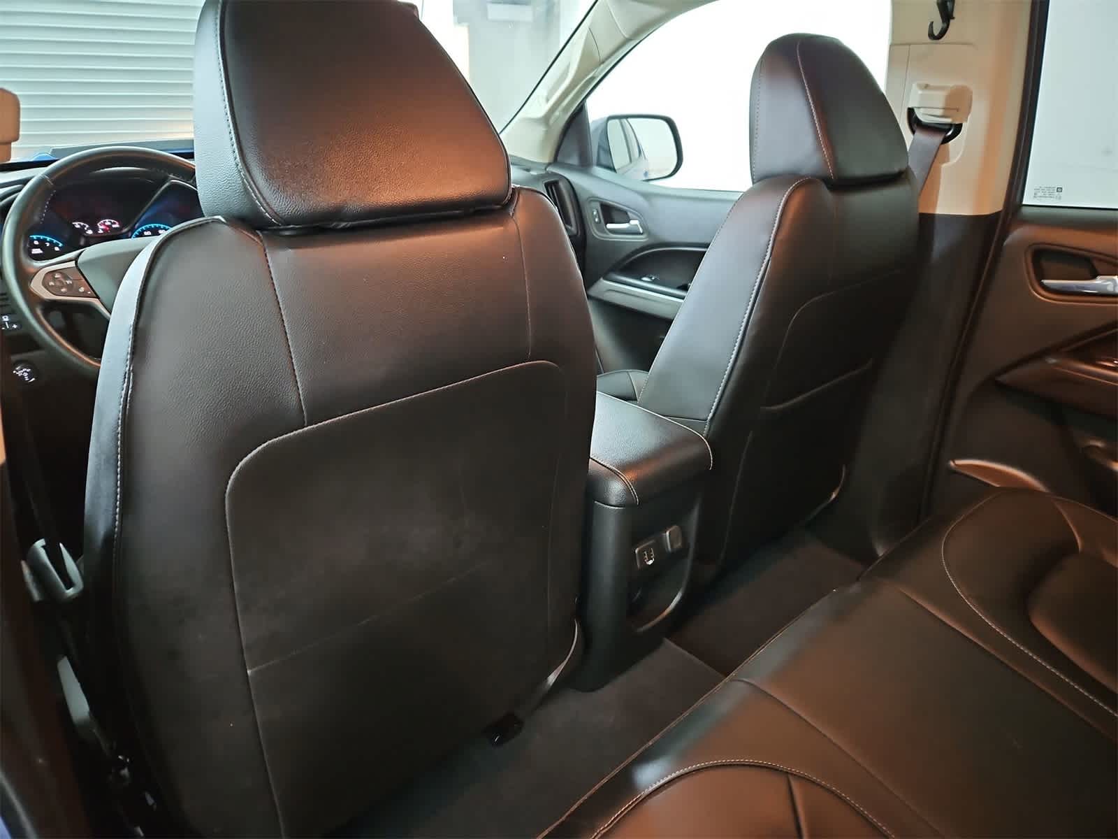 Thumbnail: 2021 Chevrolet Colorado - 18