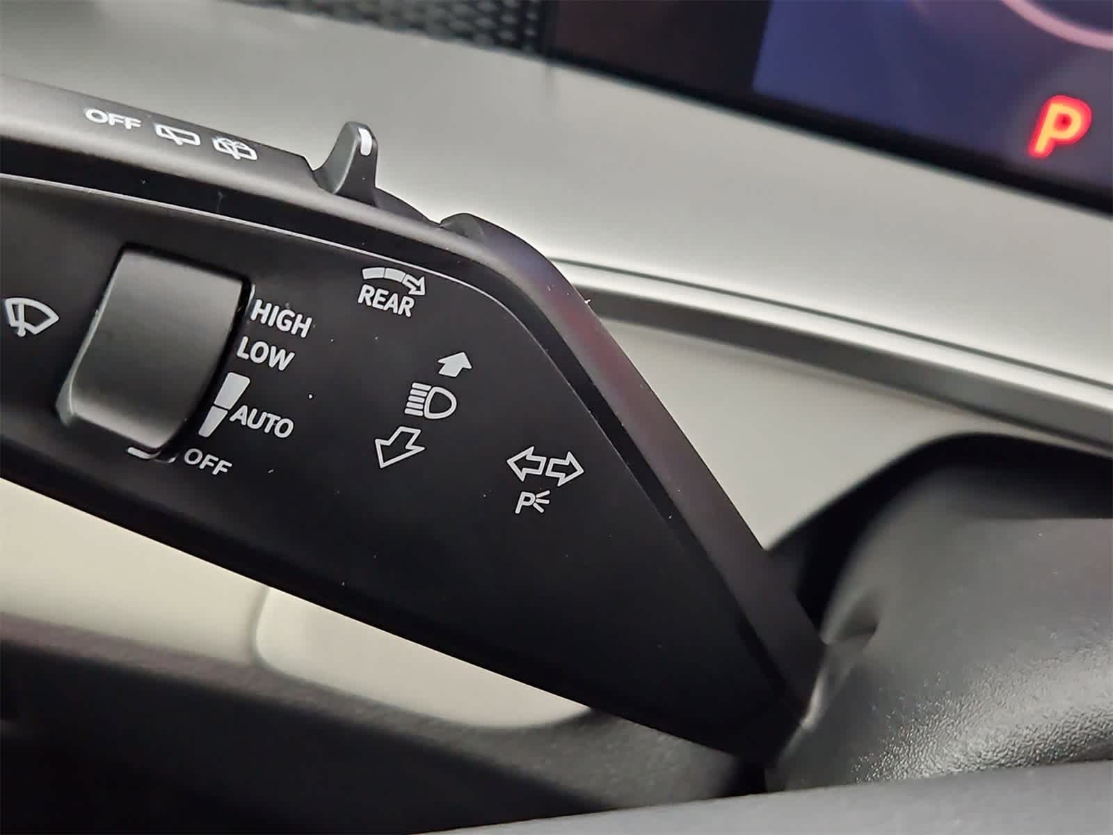 Thumbnail: 2025 Volkswagen Tiguan - 28