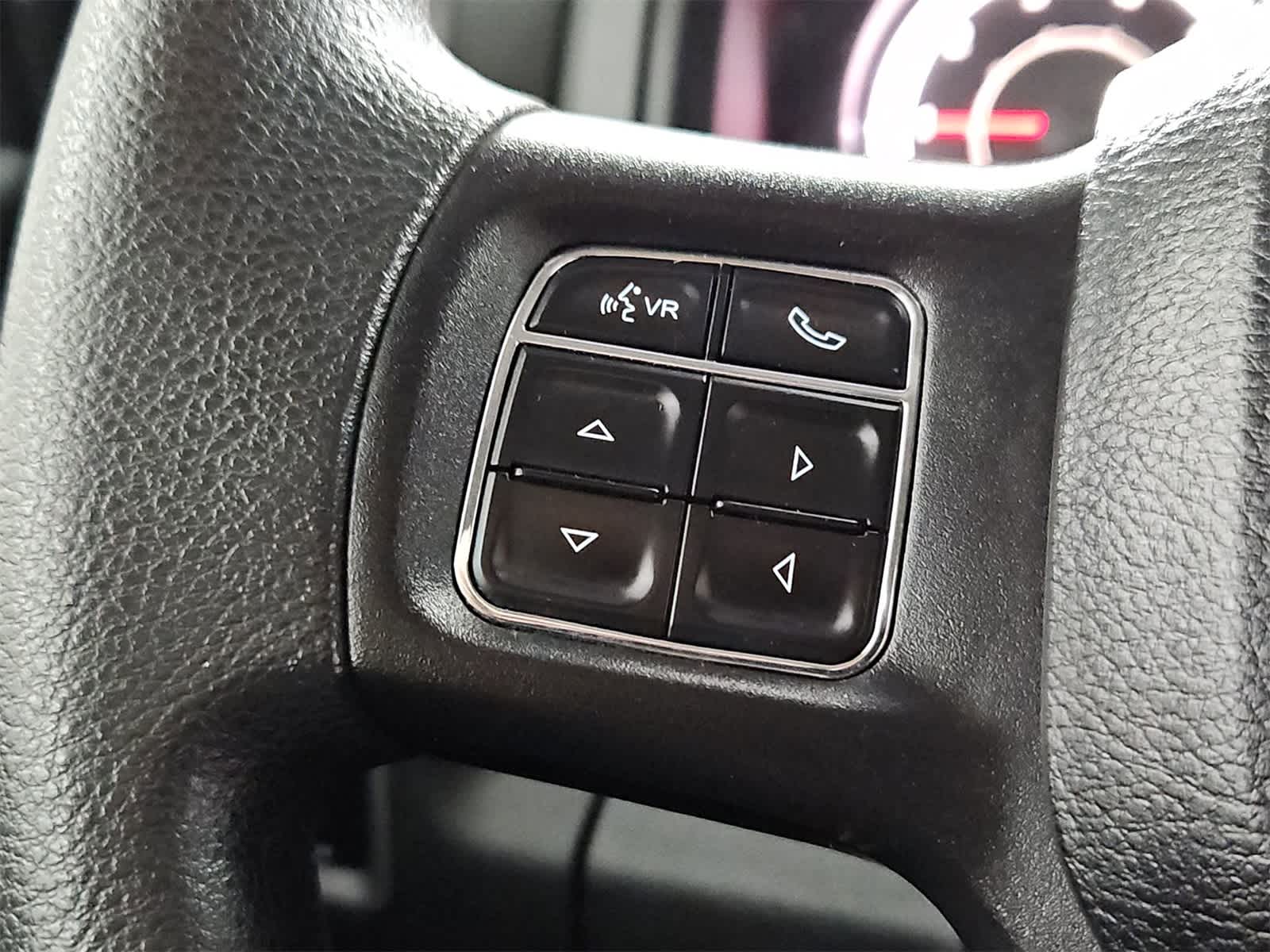 Thumbnail: 2019 RAM 1500 Classic - 22