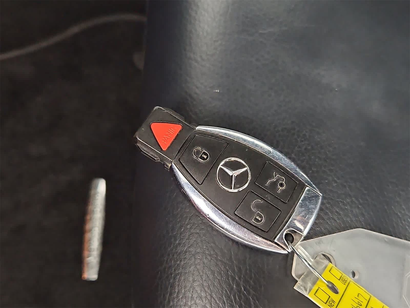 Thumbnail: 2014 Mercedes-Benz E-Class - 36