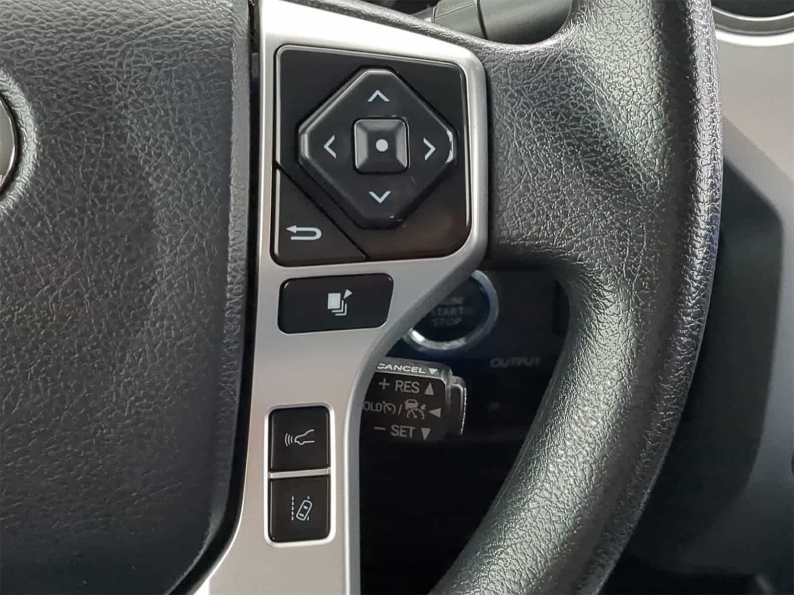 Thumbnail: 2021 Toyota Tundra - 23