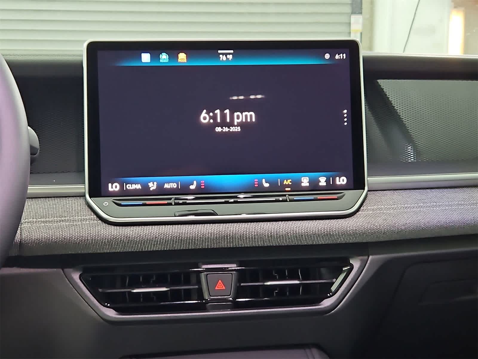 Thumbnail: 2025 Volkswagen Tiguan - 27