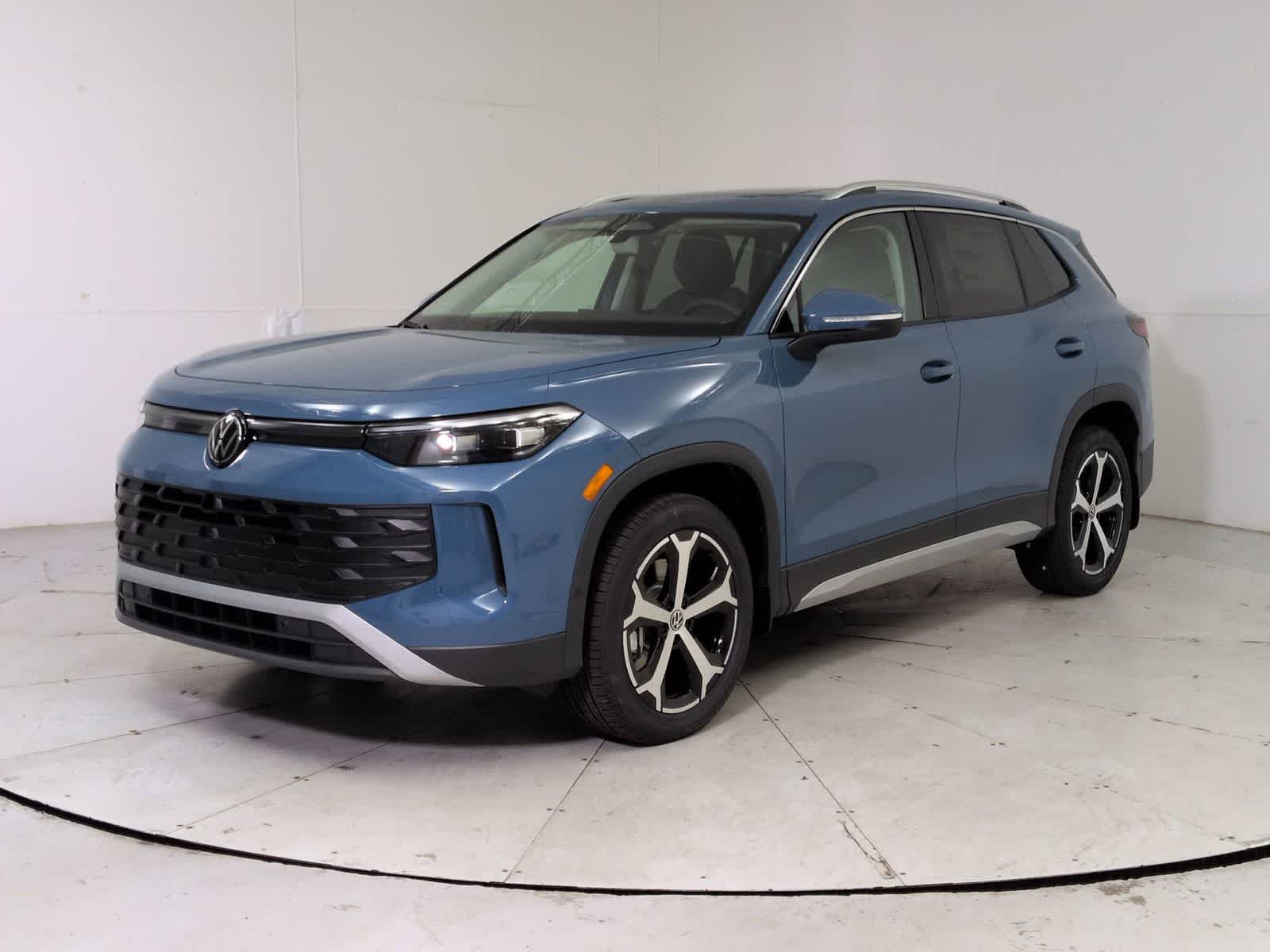 Thumbnail: 2026 Volkswagen Tiguan - 1