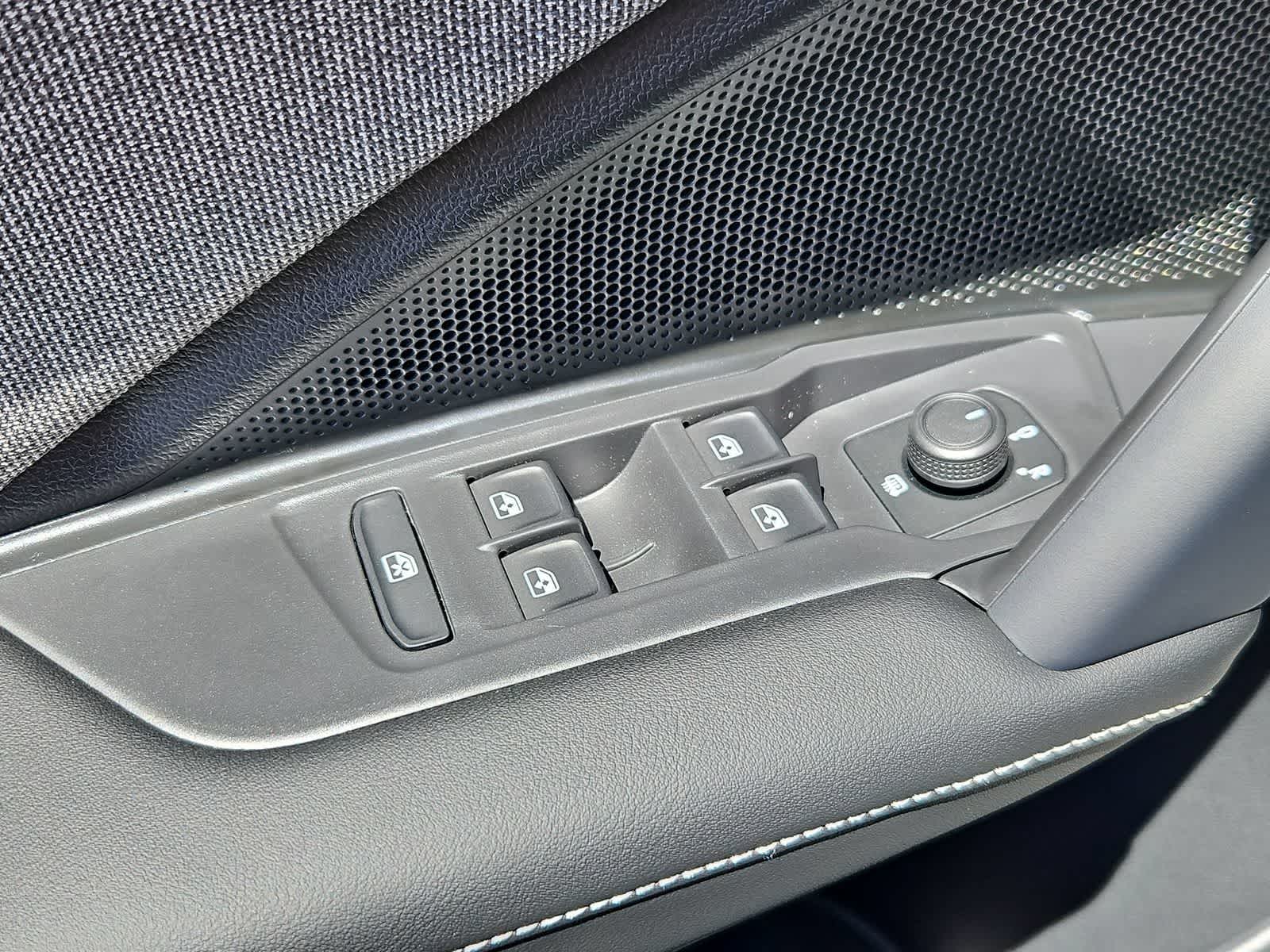 Thumbnail: 2026 Volkswagen Tiguan - 17