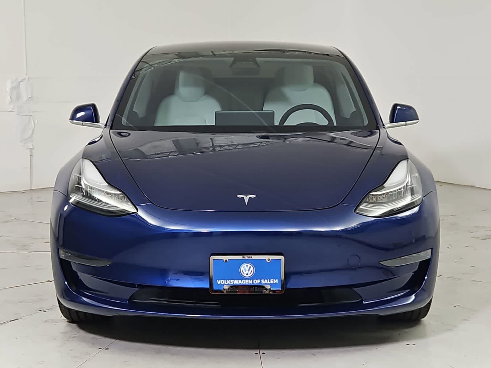 Thumbnail: 2020 Tesla Model 3 - 9