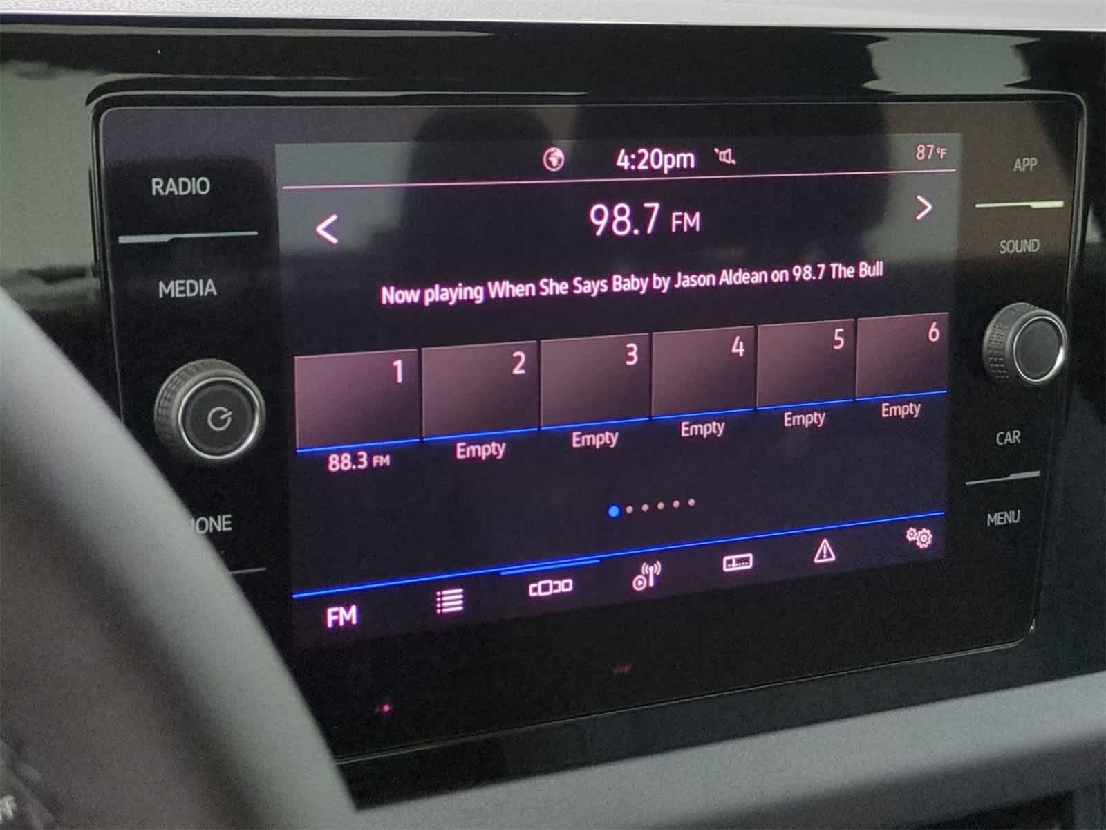 Thumbnail: 2025 Volkswagen Jetta - 29