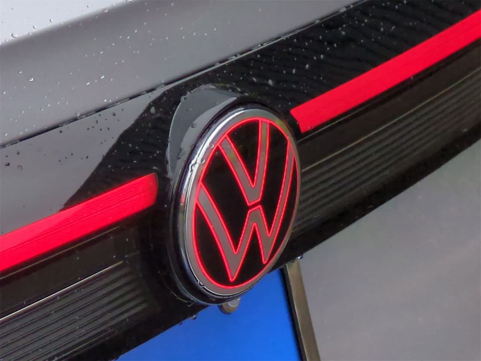 Thumbnail: 2025 Volkswagen Taos - 11