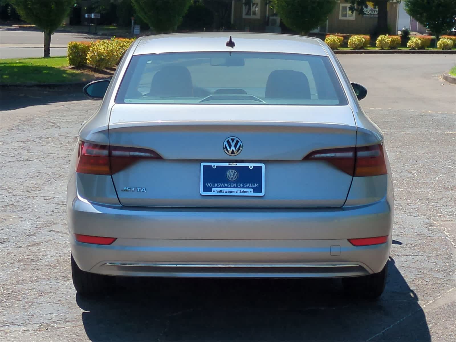 Thumbnail: 2019 Volkswagen Jetta - 5