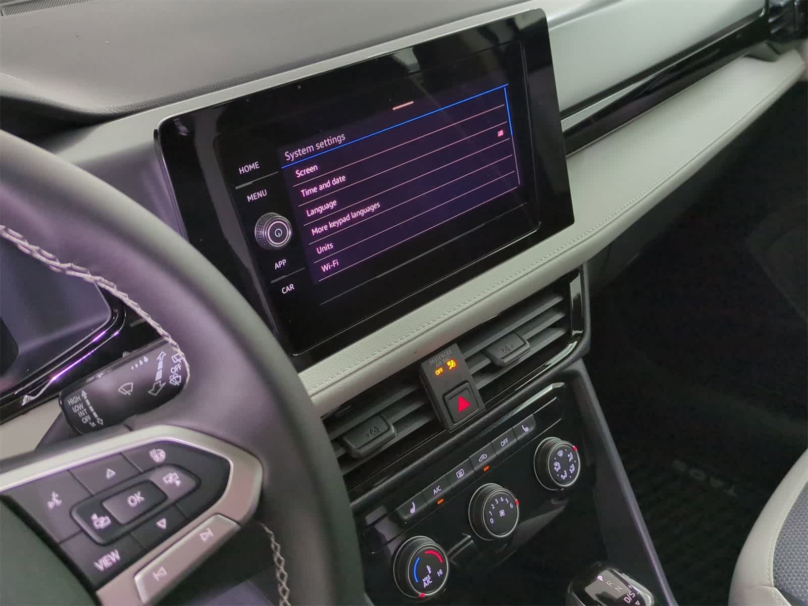 Thumbnail: 2025 Volkswagen Taos - 27