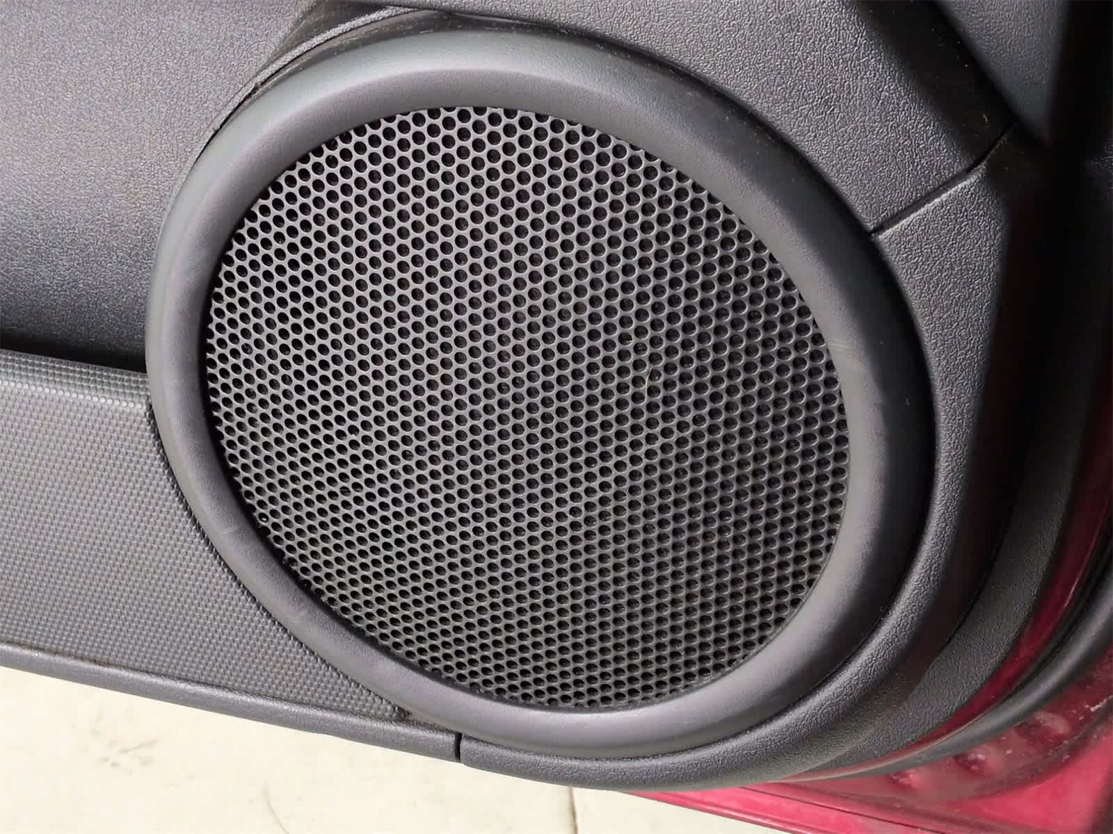 Thumbnail: 2016 Jeep Patriot - 26