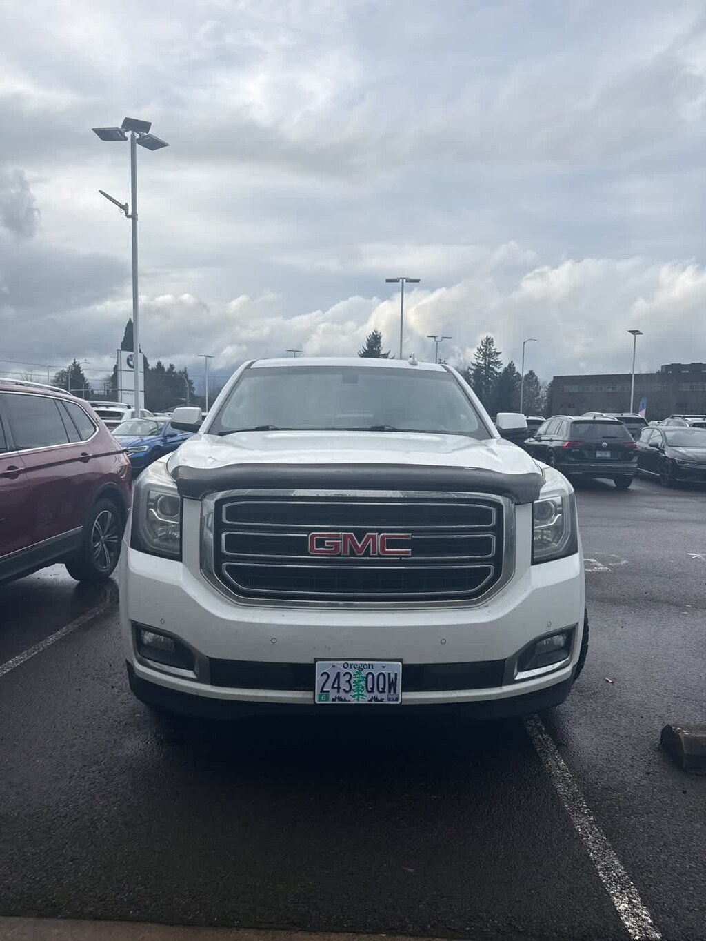 Used 2017 GMC Yukon XL SLE SUV