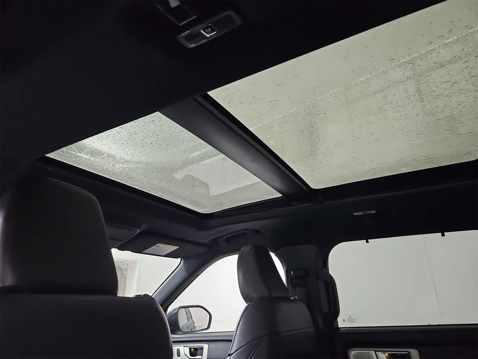 Thumbnail: 2021 Ford Explorer - 22