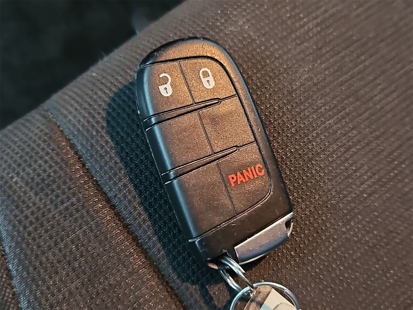 Thumbnail: 2017 Jeep Grand Cherokee - 36