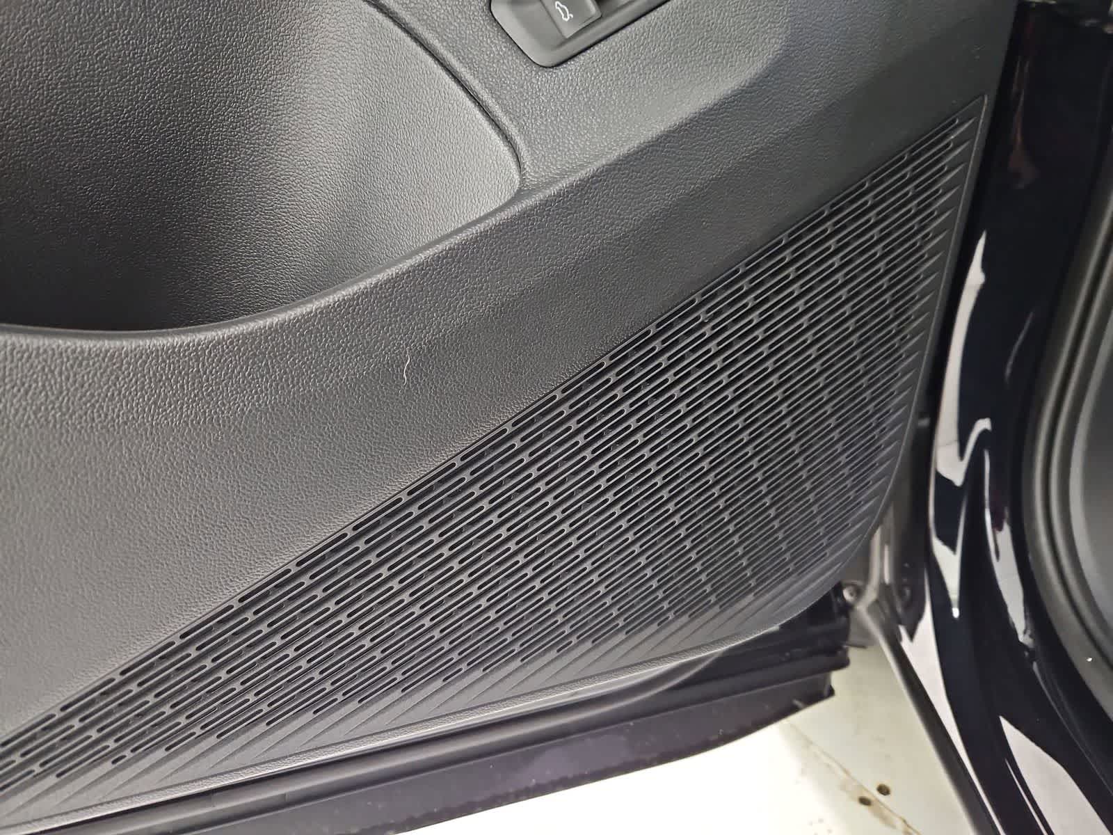 Thumbnail: 2026 Volkswagen Atlas - 32