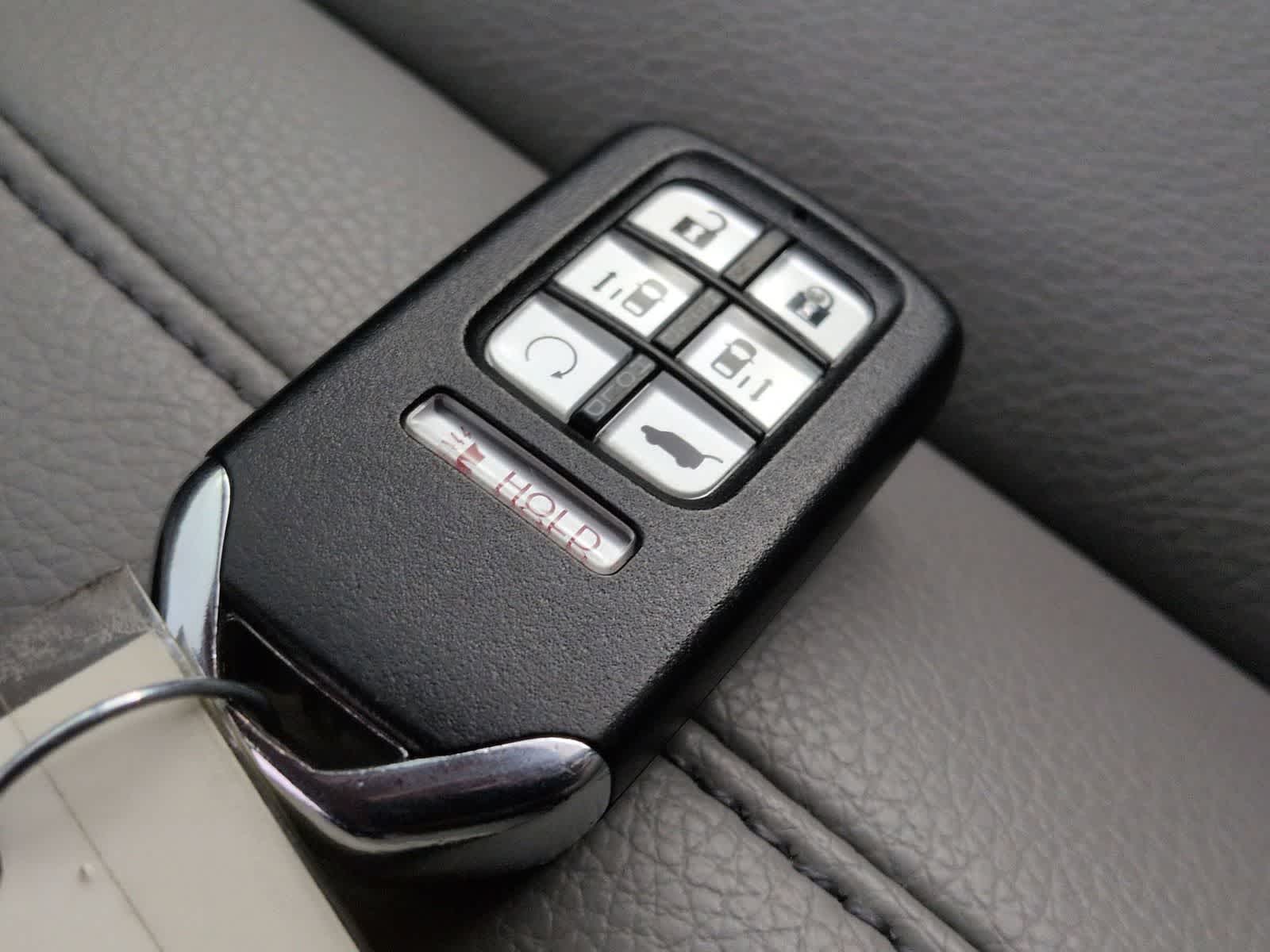 Thumbnail: 2023 Honda Odyssey - 35