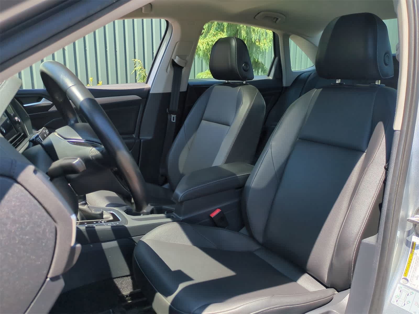 Thumbnail: 2019 Volkswagen Jetta - 15