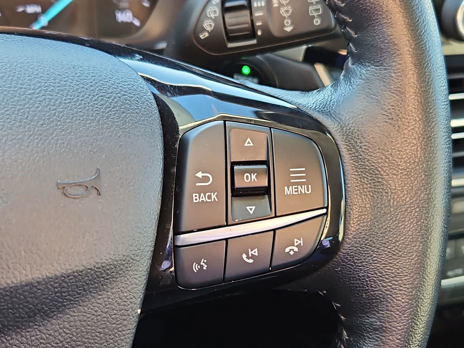 Thumbnail: 2021 Ford Escape - 24