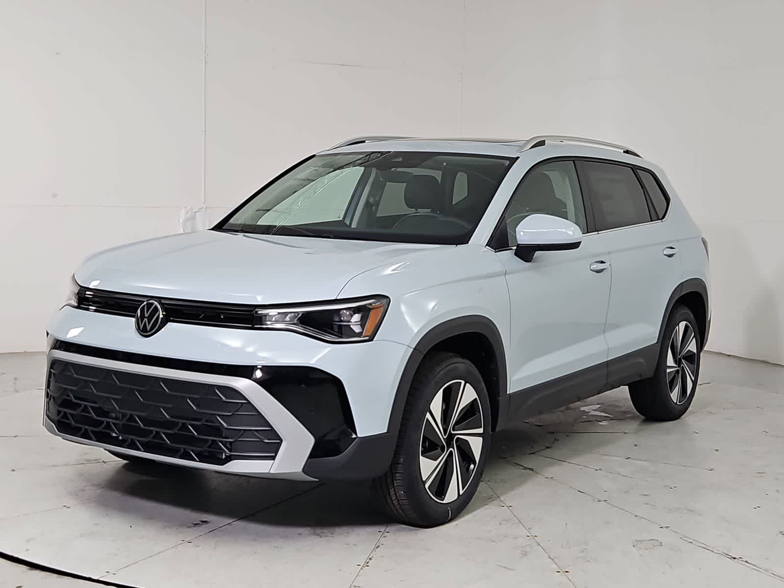 Thumbnail: 2026 Volkswagen Taos - 1