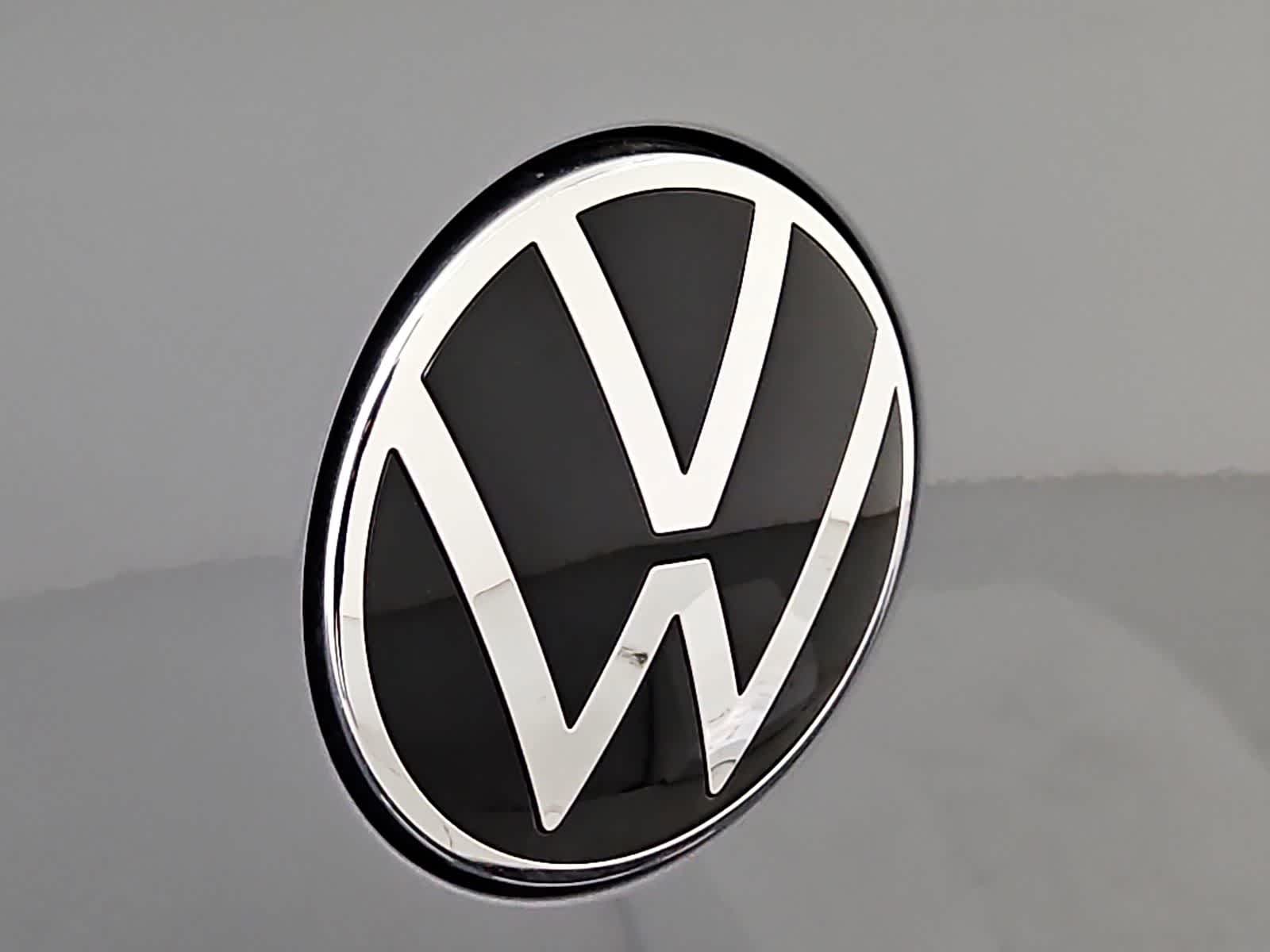 Thumbnail: 2026 Volkswagen Golf - 11