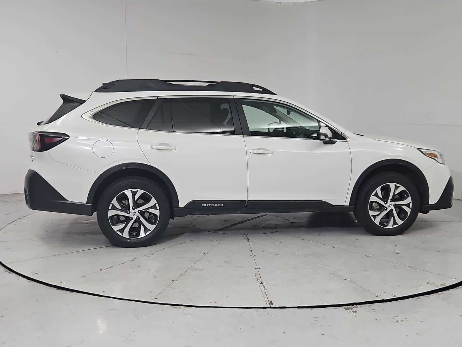 Thumbnail: 2022 Subaru Outback - 7