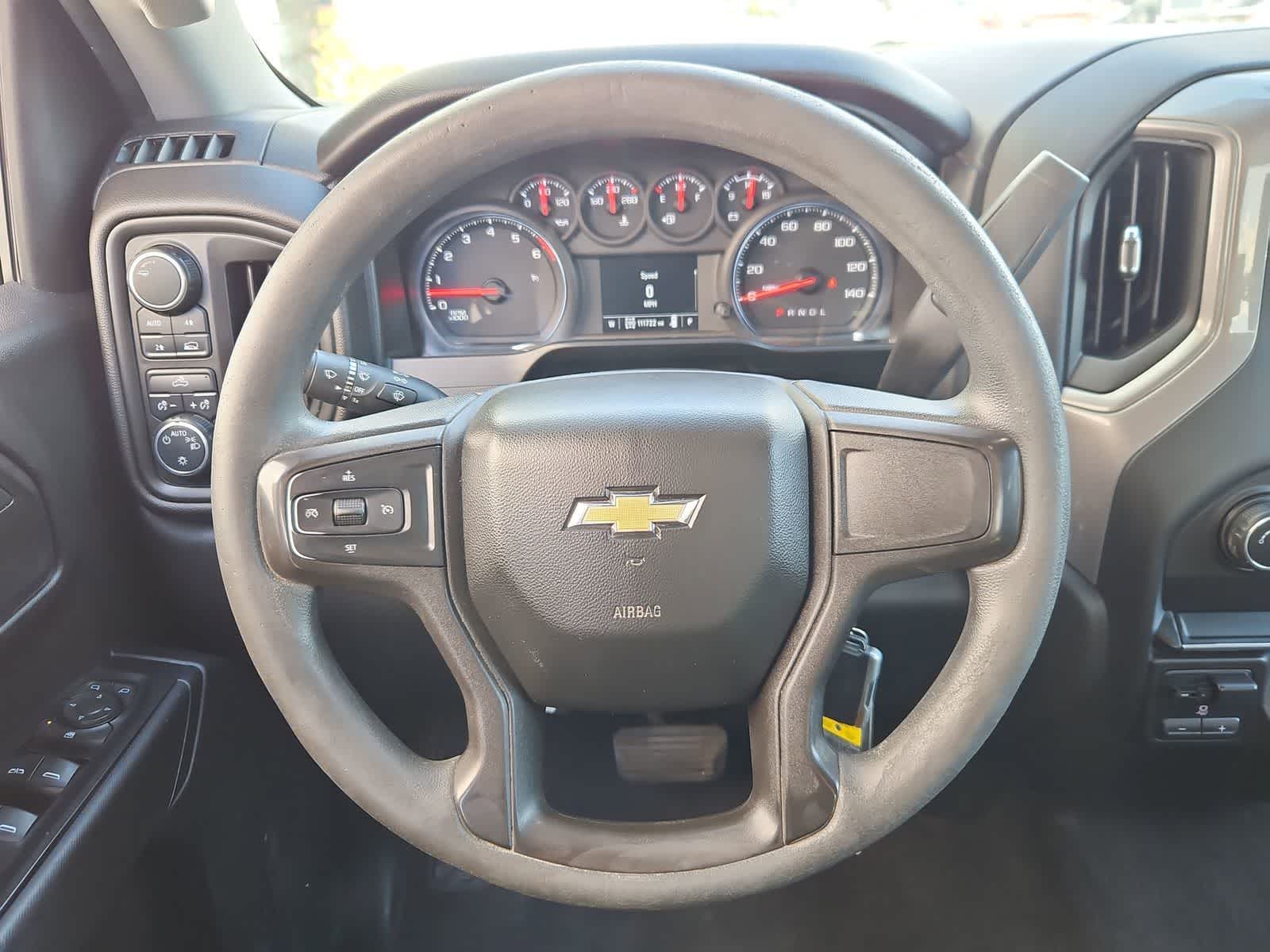 Thumbnail: 2020 Chevrolet Silverado 1500 - 21