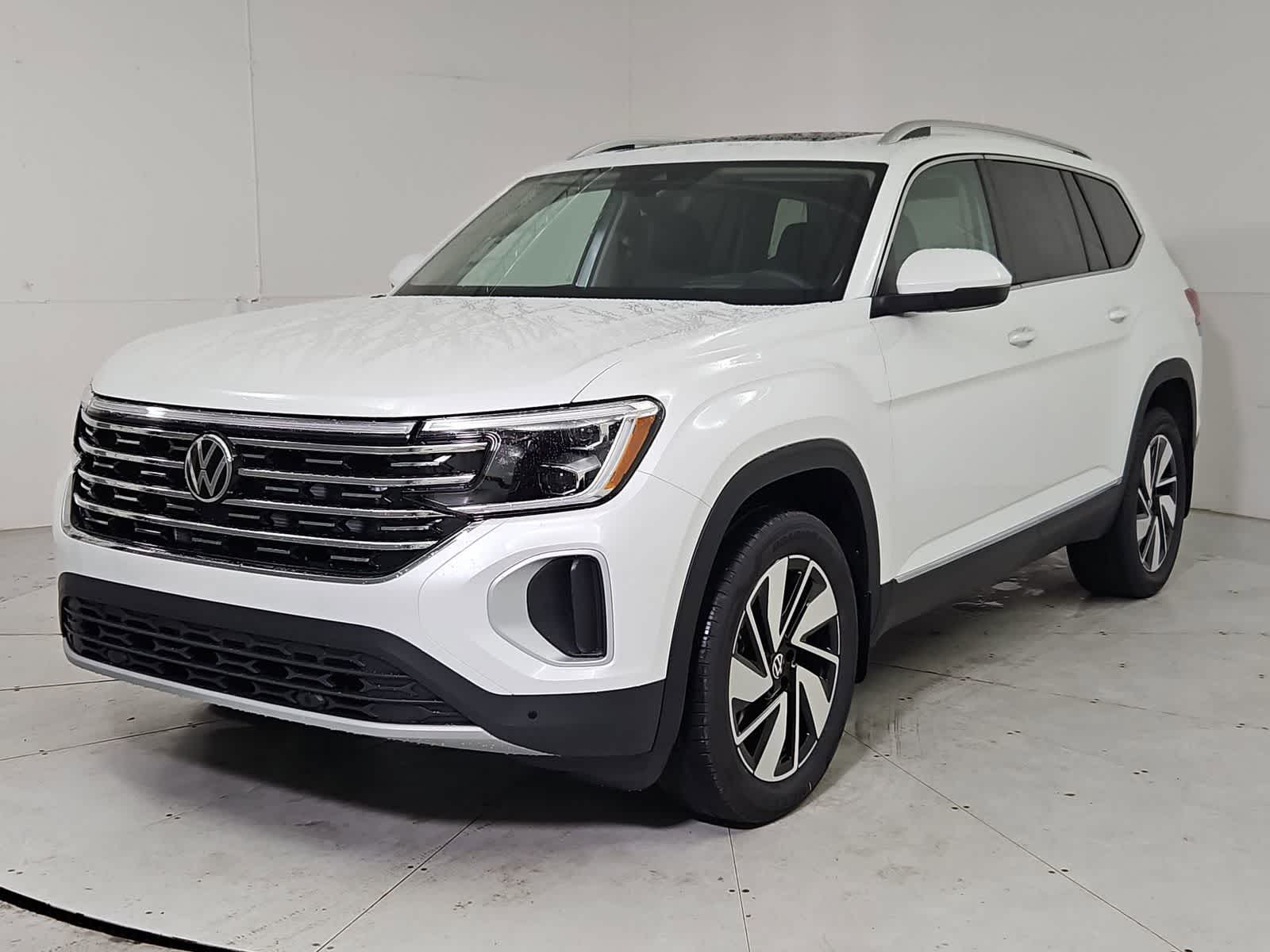 Thumbnail: 2026 Volkswagen Atlas - 1