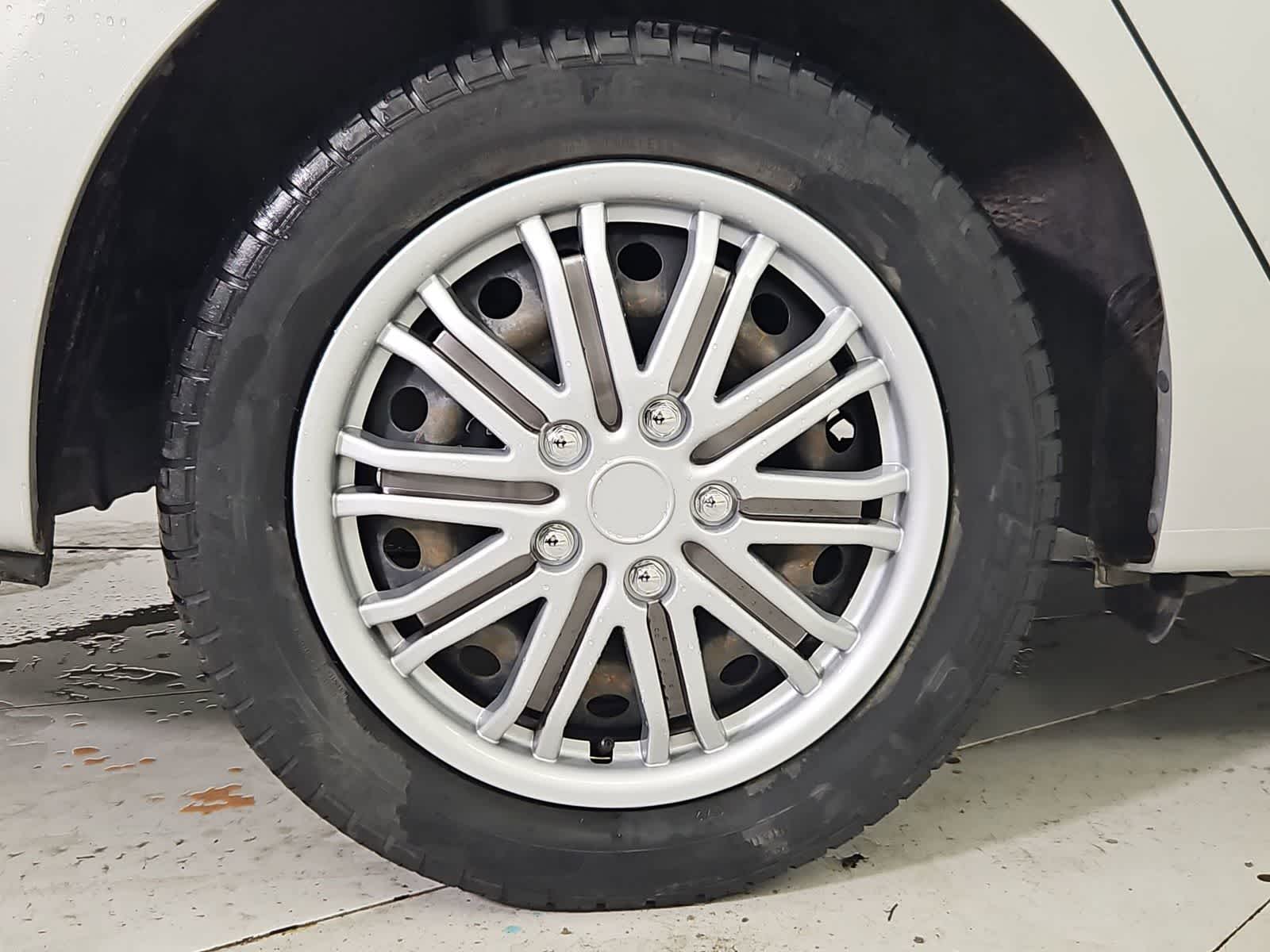 Thumbnail: 2019 Nissan Sentra - 13