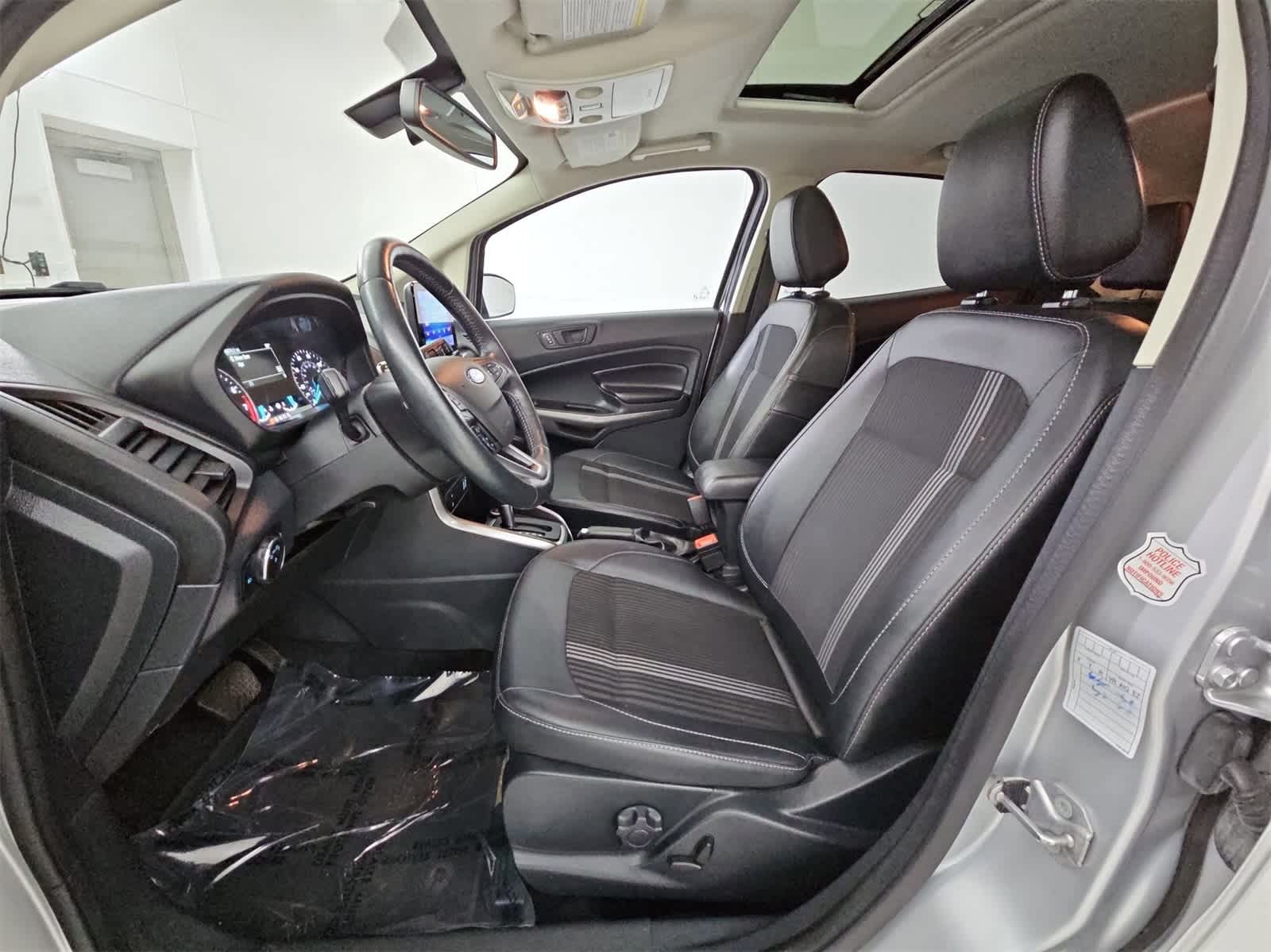 2021 Ford EcoSport SES 16