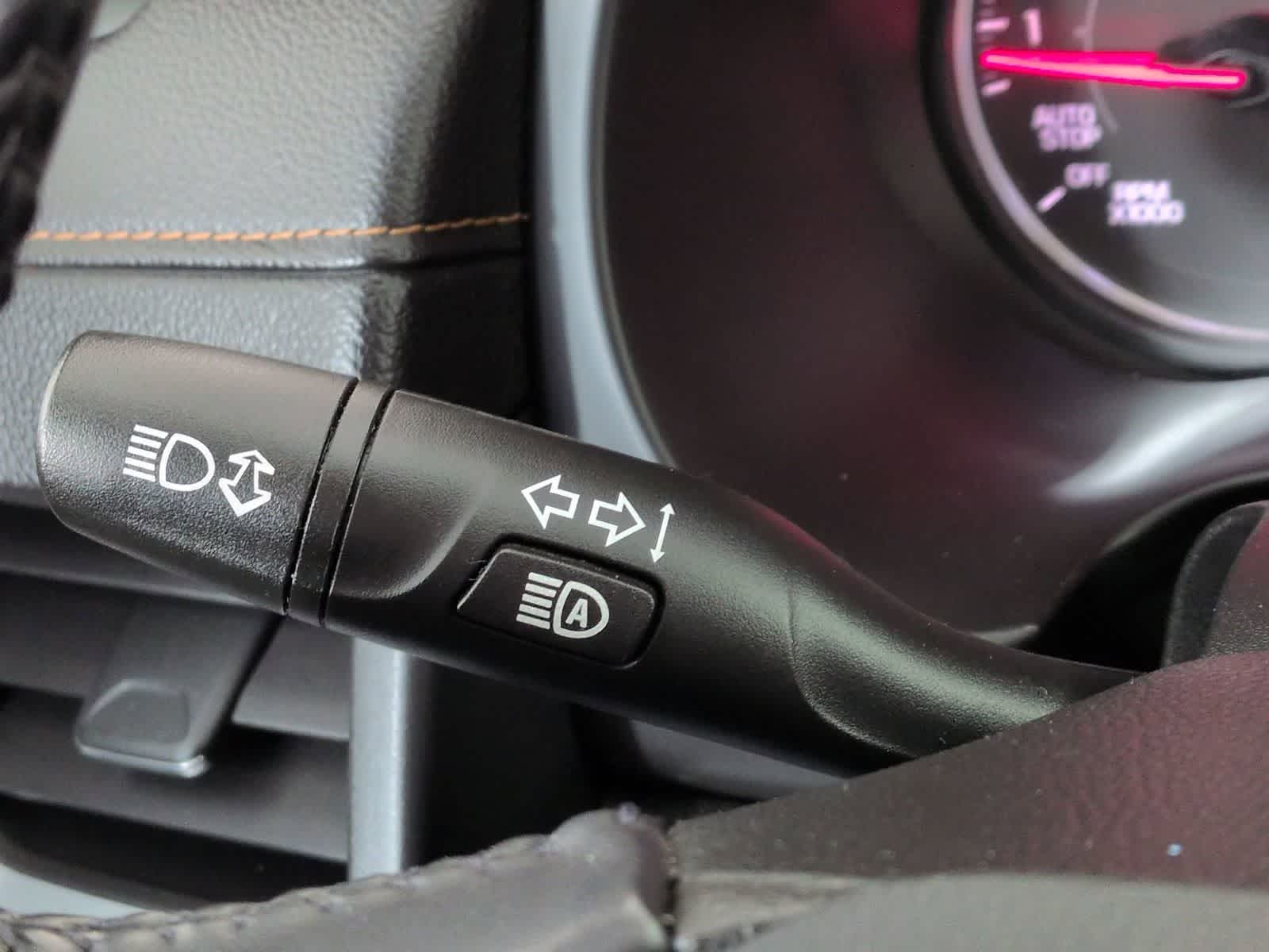 Thumbnail: 2020 GMC Terrain - 25