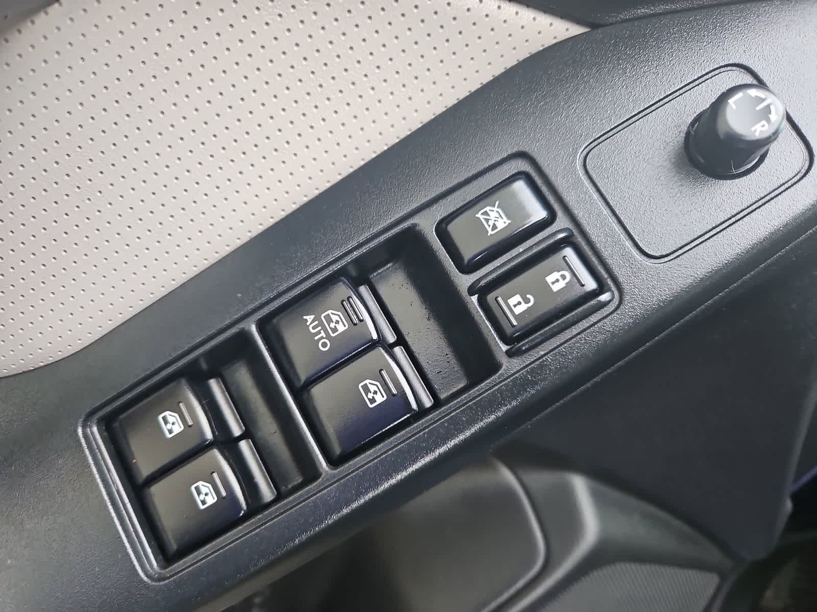 Thumbnail: 2014 Subaru Forester - 17