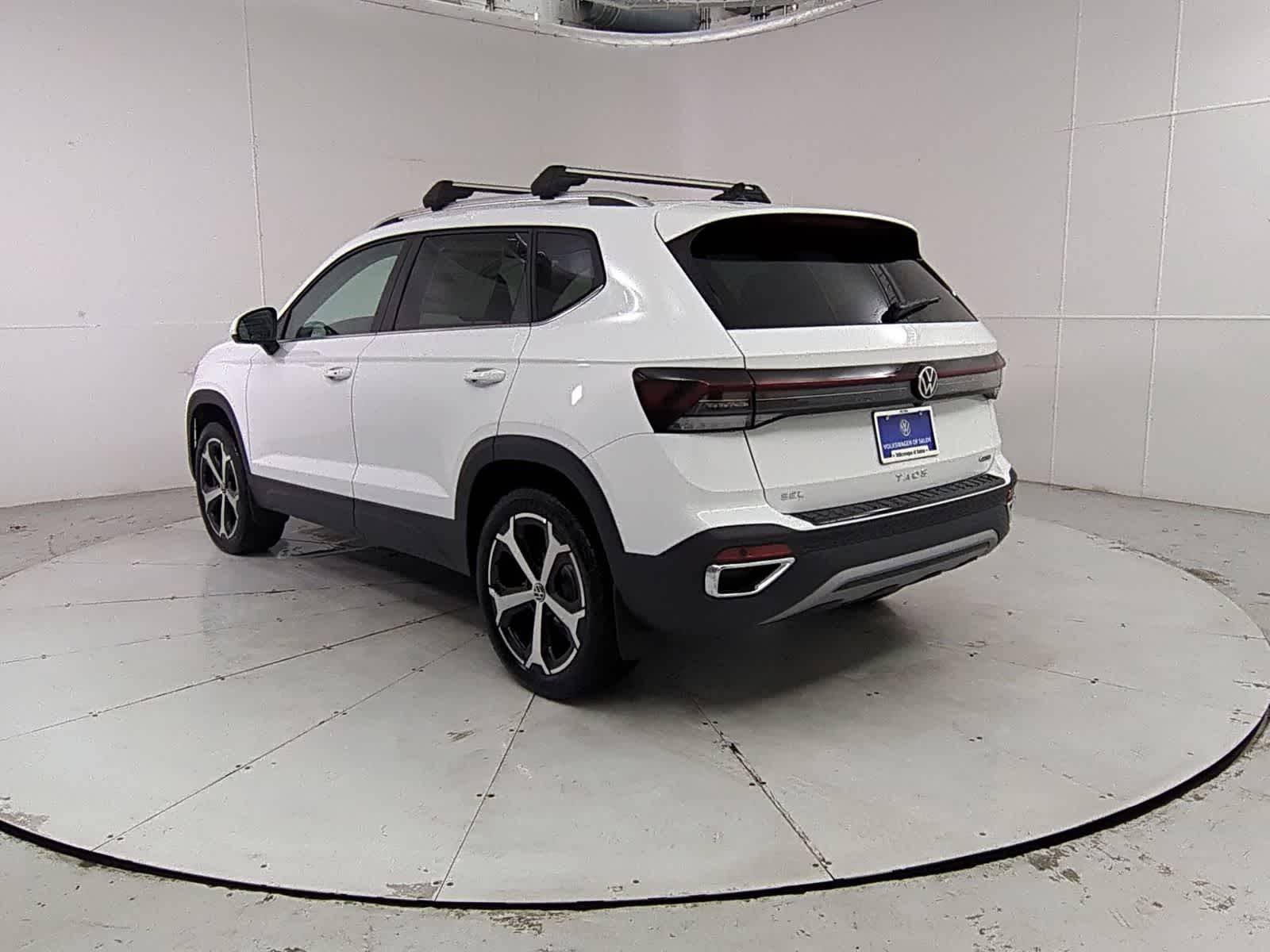 Thumbnail: 2025 Volkswagen Taos - 4