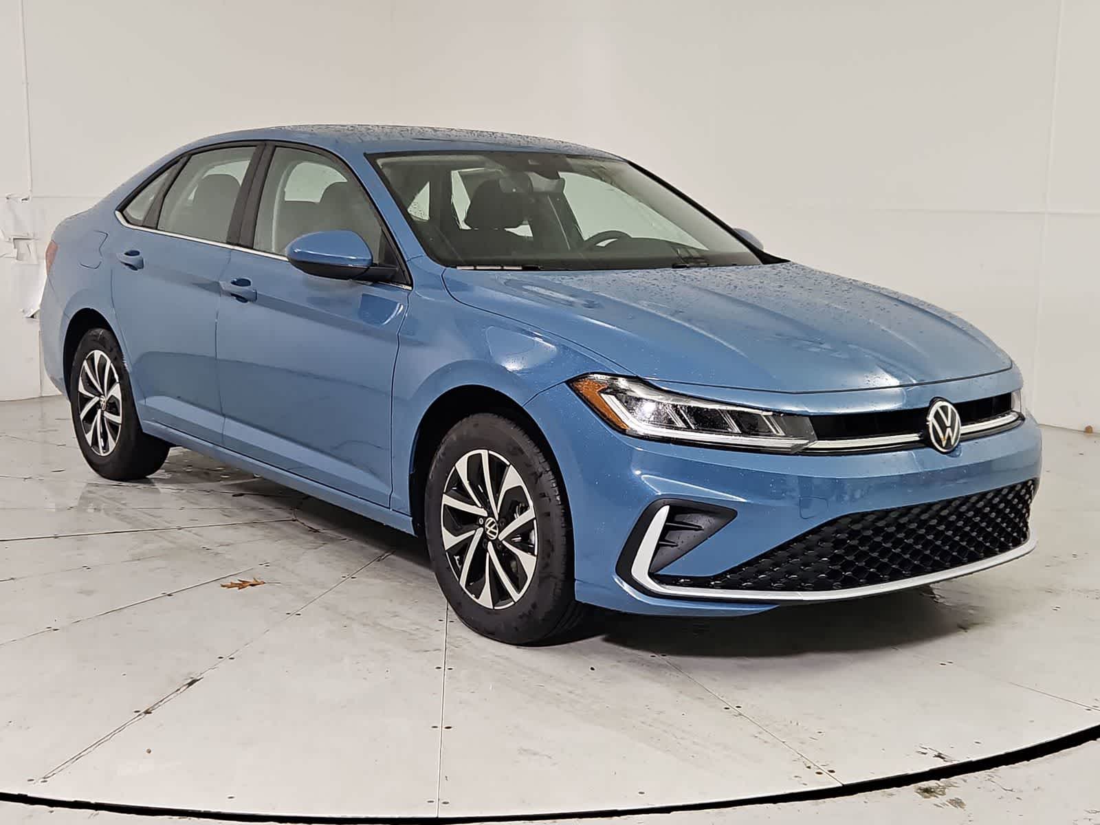 Thumbnail: 2025 Volkswagen Jetta - 8